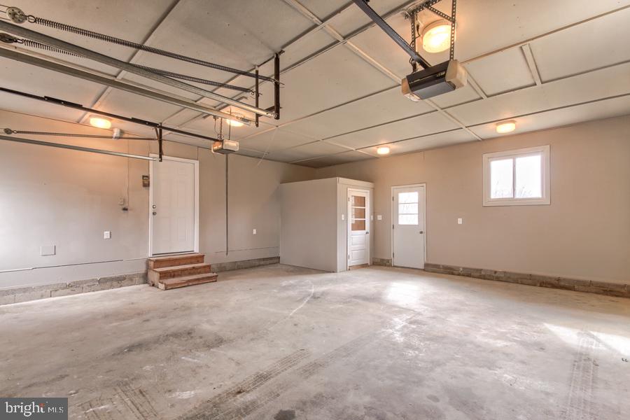 LOWER MIFFLIN TOWNSHIP - Residential