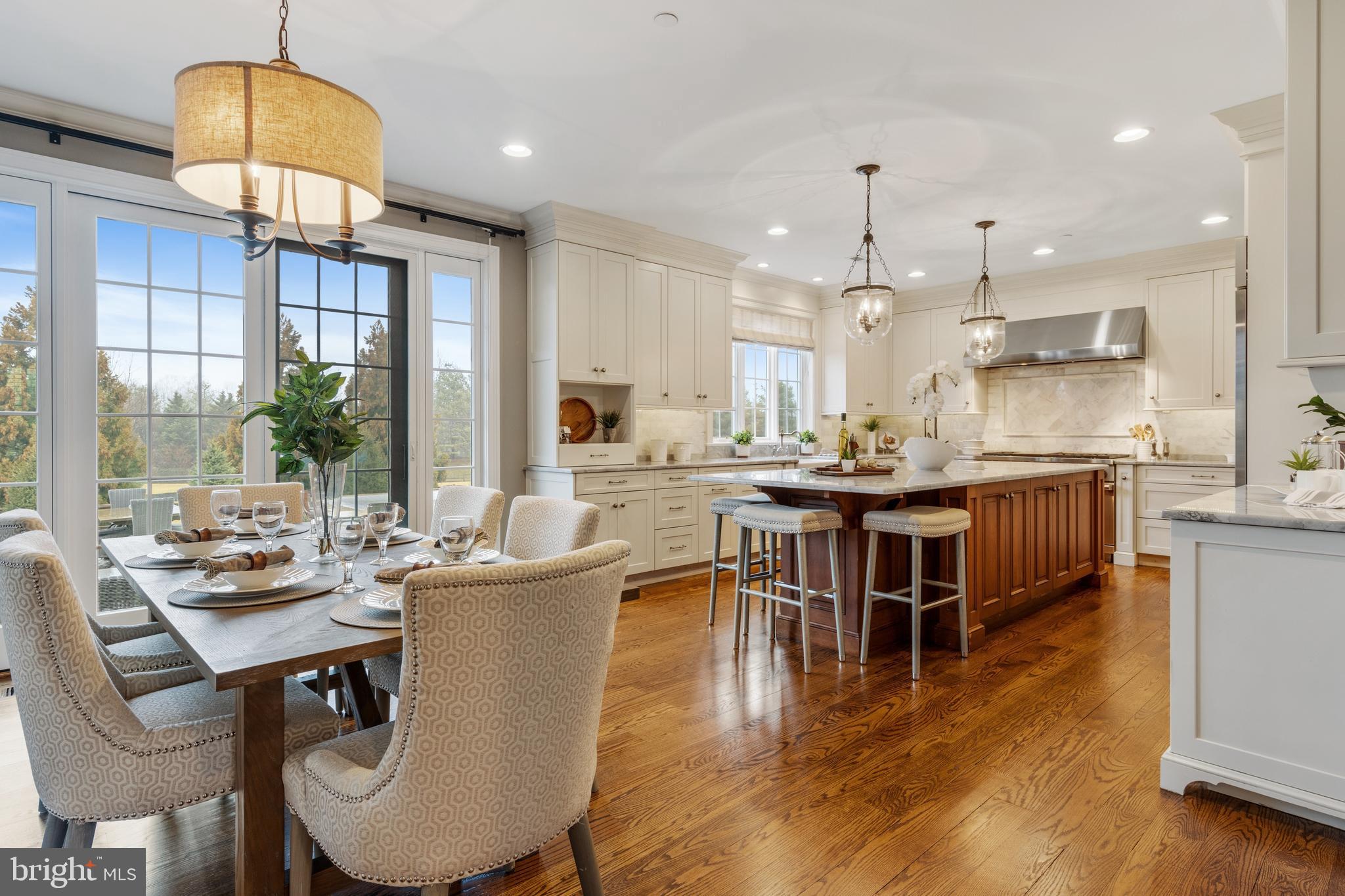 WHITE HORSE - Residential