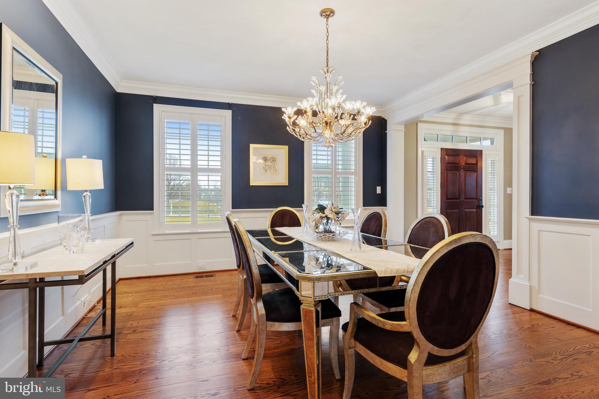 WHITE HORSE - Residential