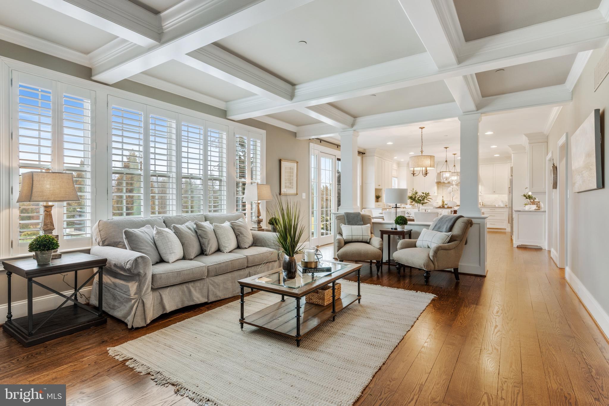 WHITE HORSE - Residential