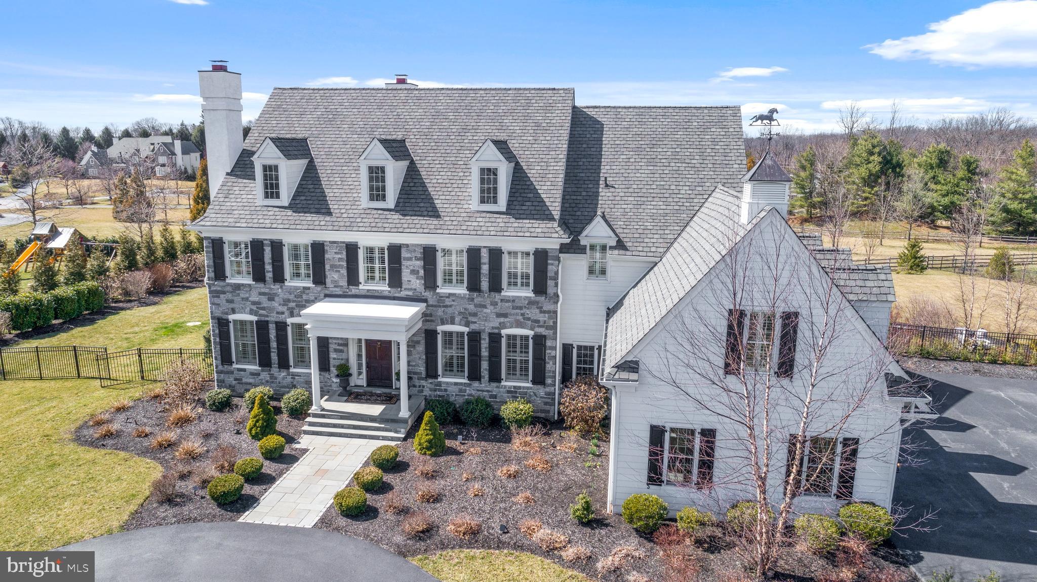 WHITE HORSE - Residential