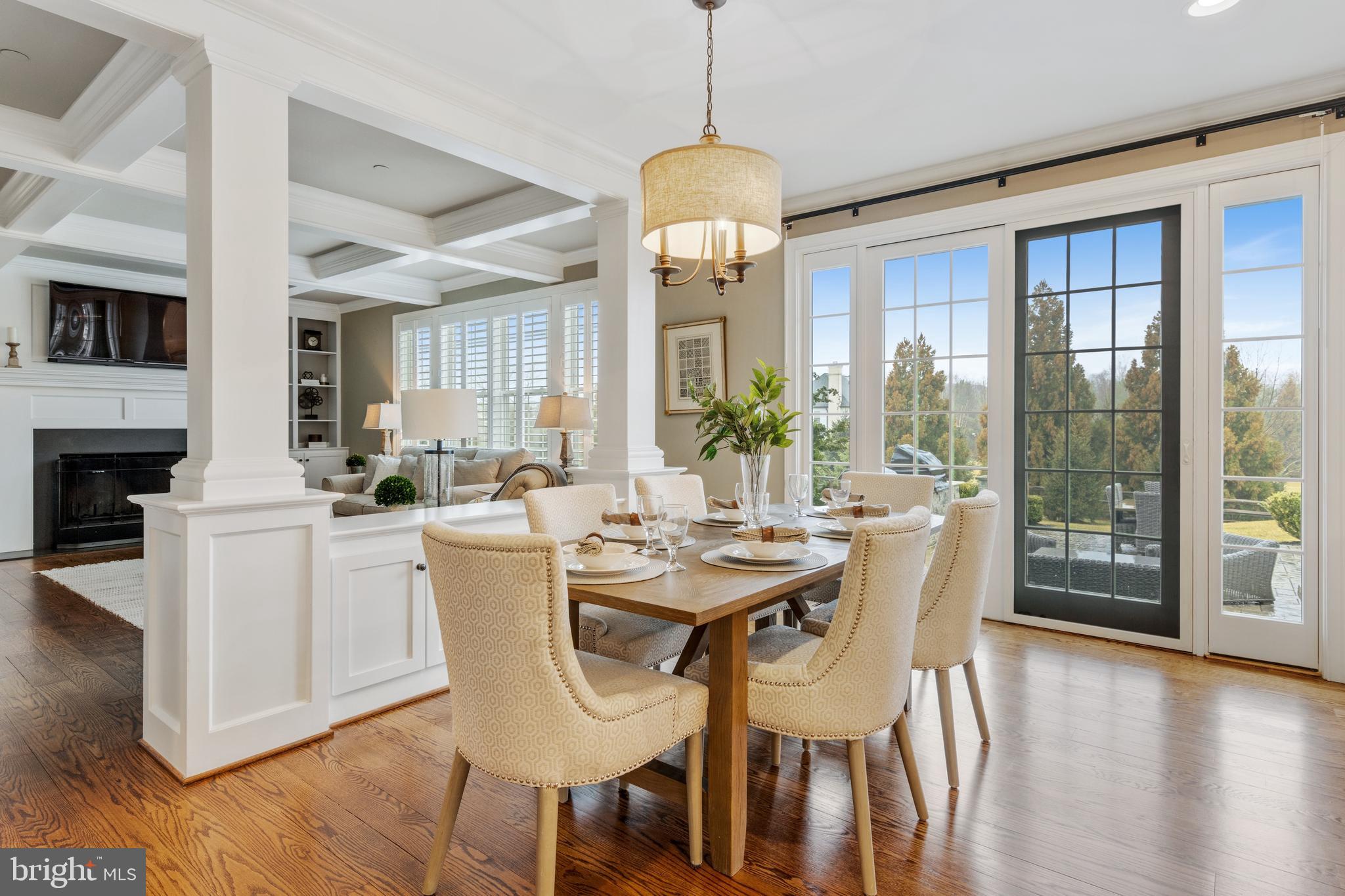 WHITE HORSE - Residential