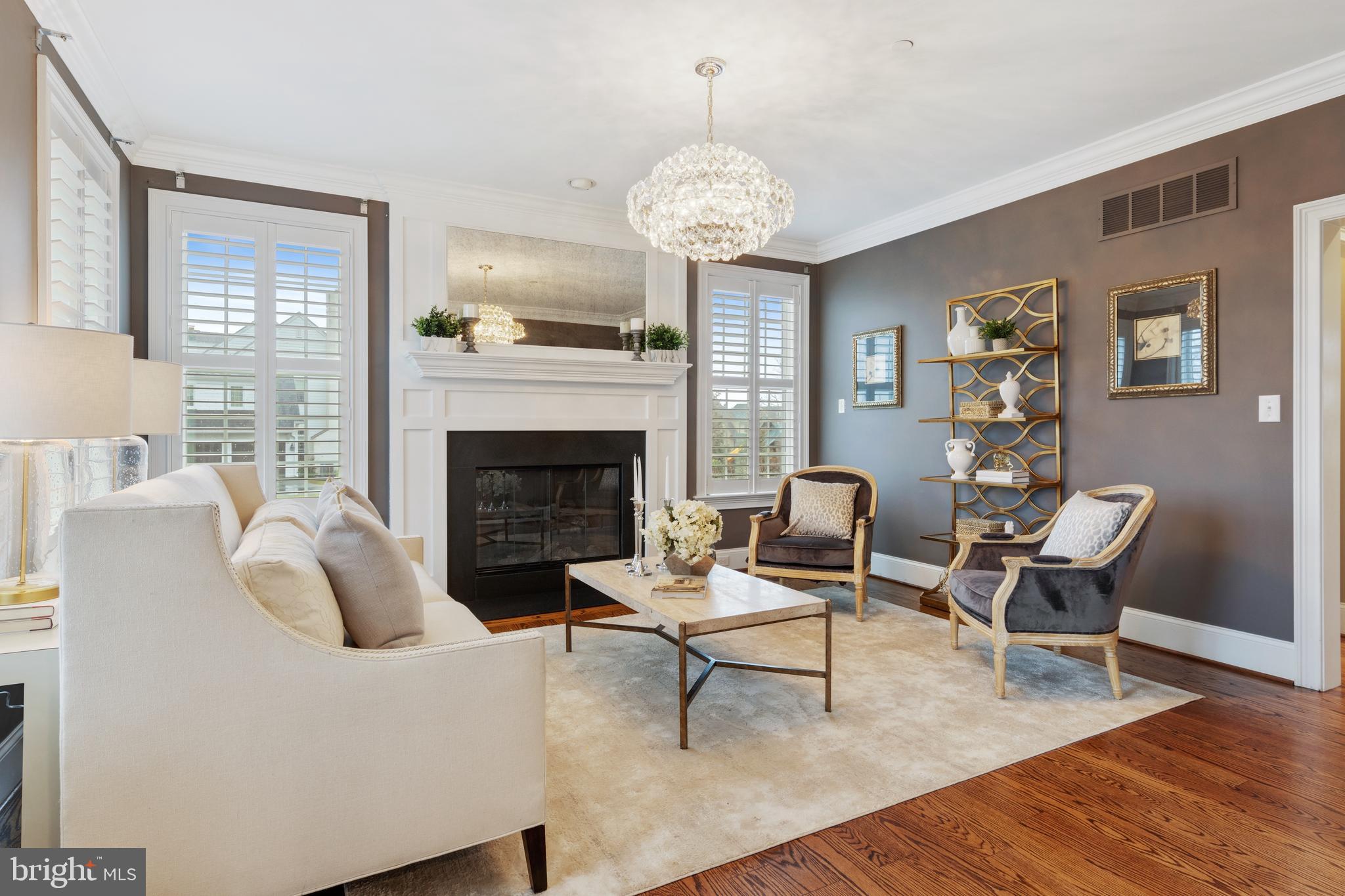 WHITE HORSE - Residential