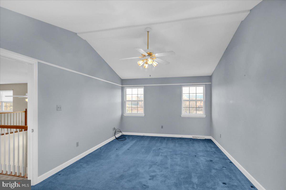 WILLOW RUN - Residential