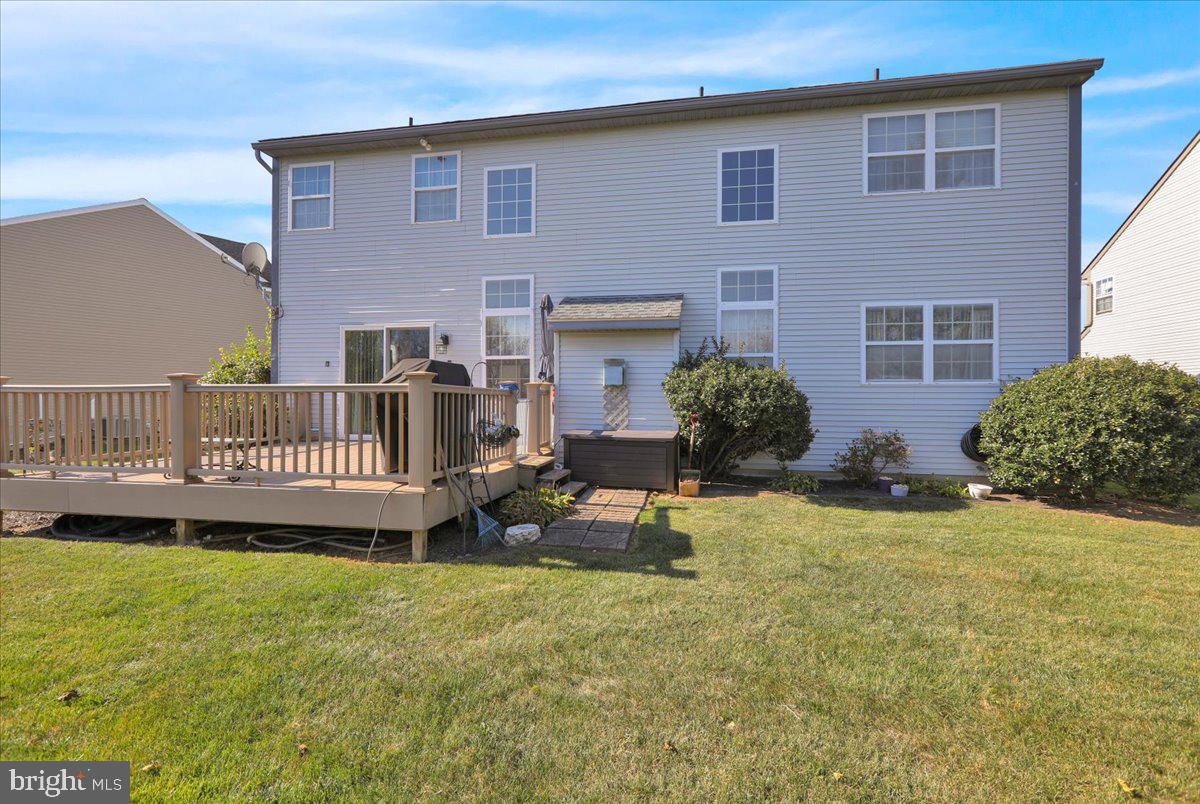 WILLOW RUN - Residential