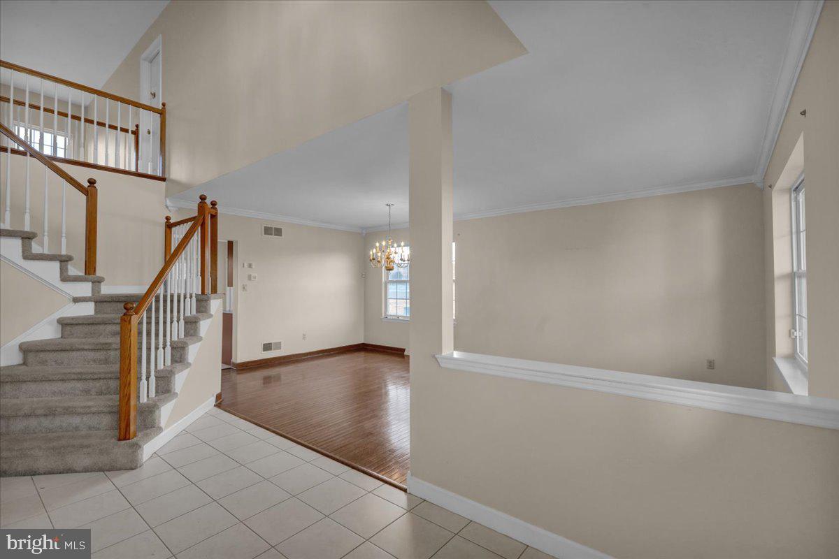 WILLOW RUN - Residential