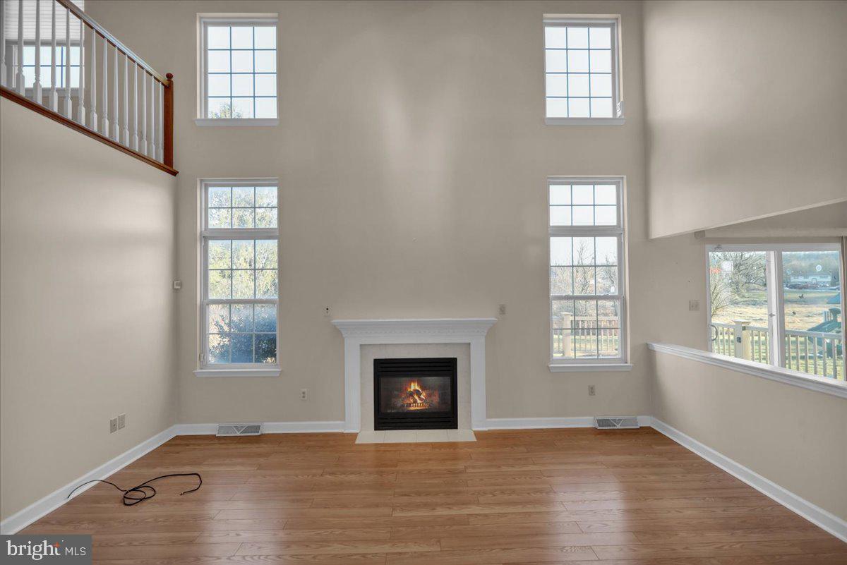 WILLOW RUN - Residential