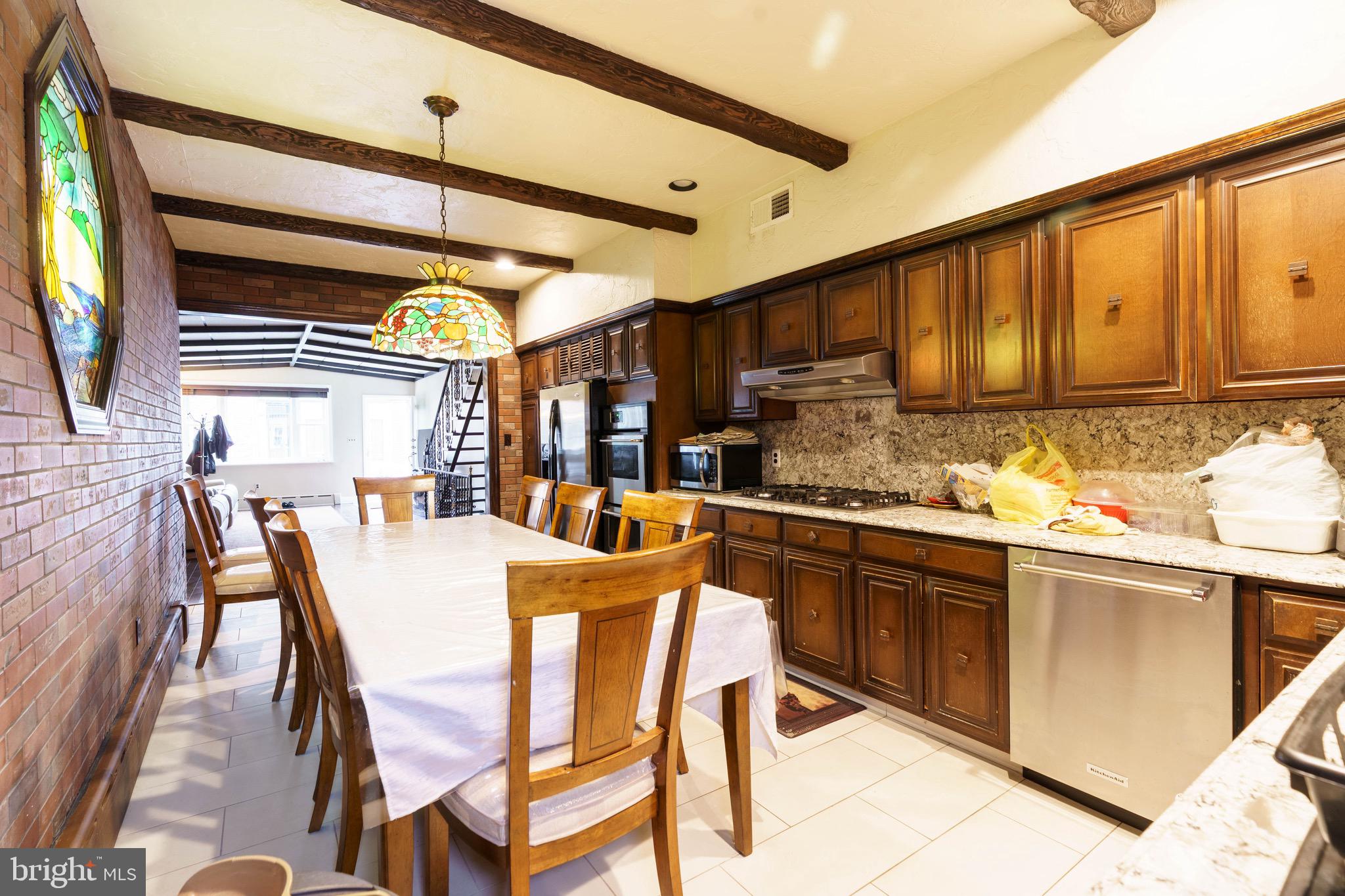 LOWER MOYAMENSING - Residential