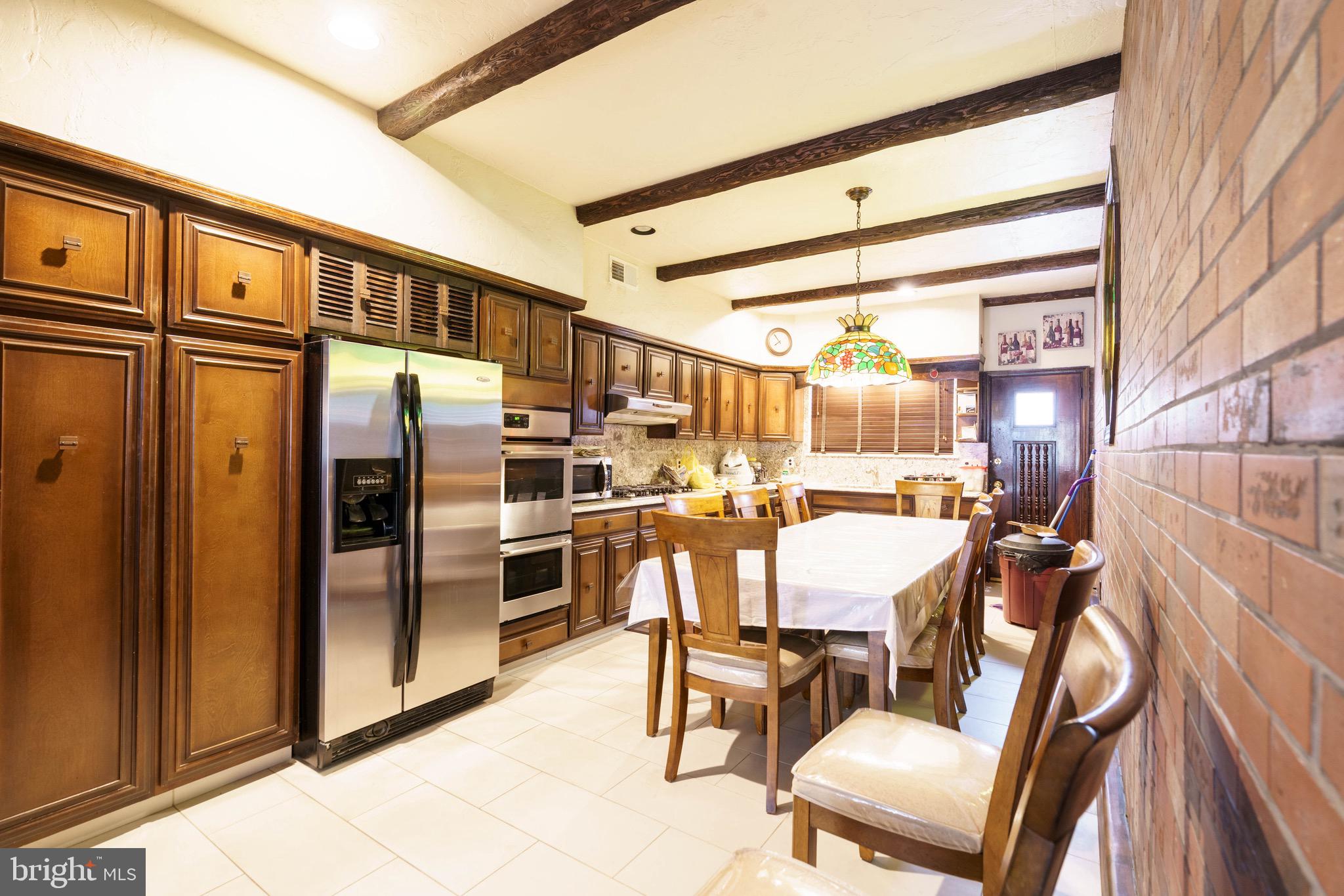 LOWER MOYAMENSING - Residential