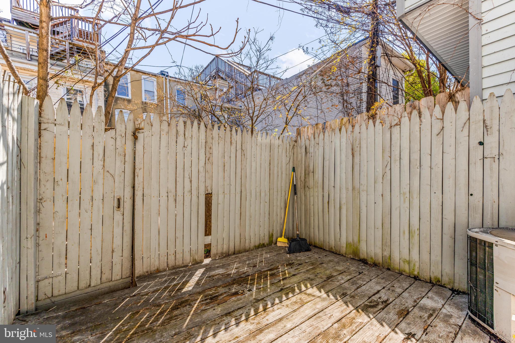 SOUTH BALTIMORE - Residential