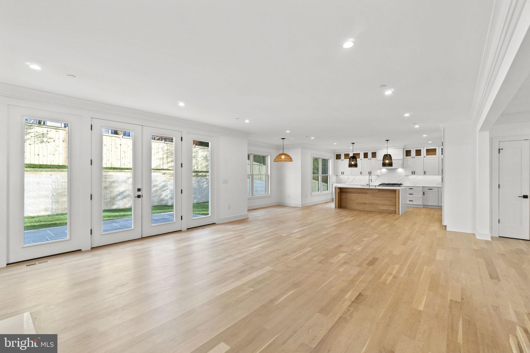 PARKWOOD - Residential