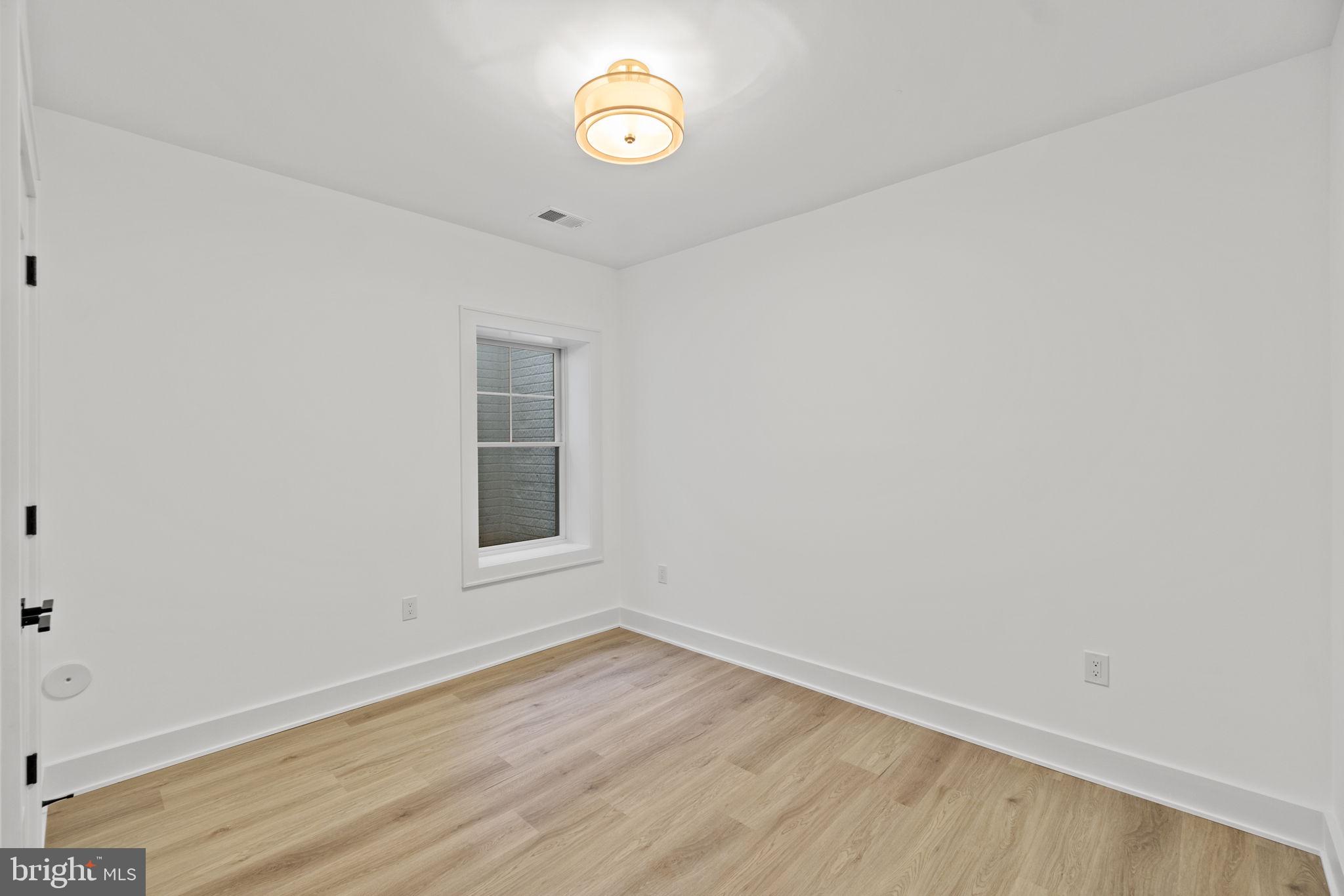 PARKWOOD - Residential