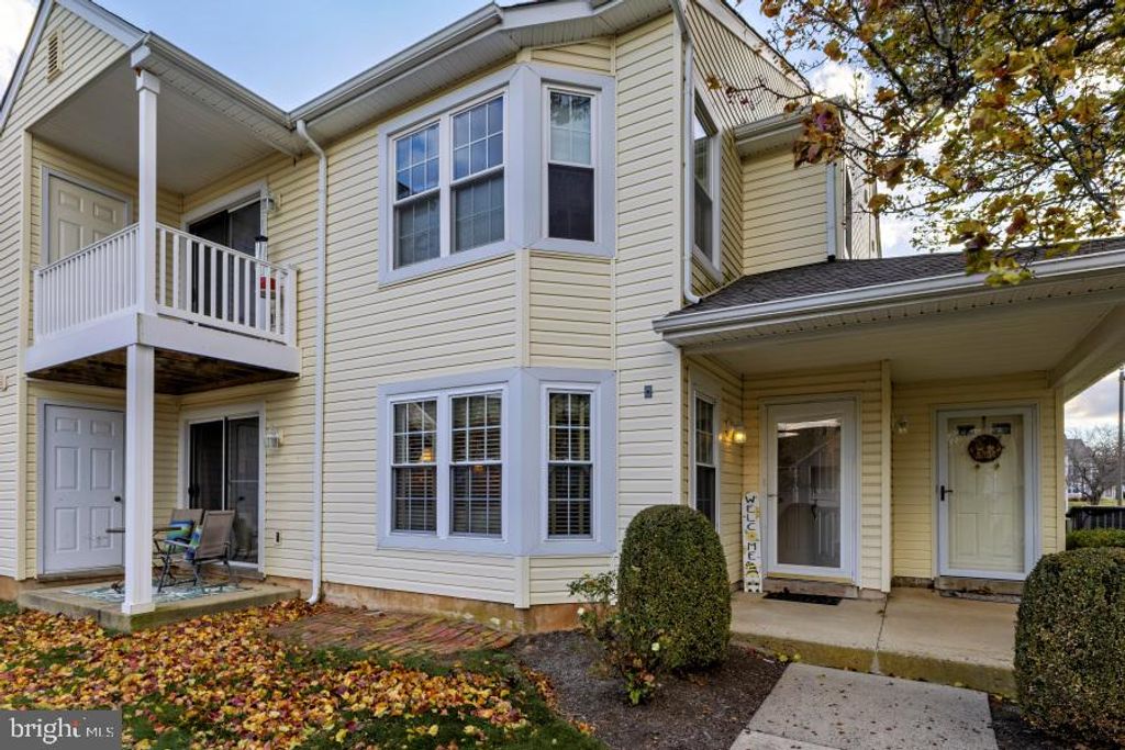 Photo of 41019 Coopers Place, HOLLAND, PA 18966 (MLS # PABU2109608)