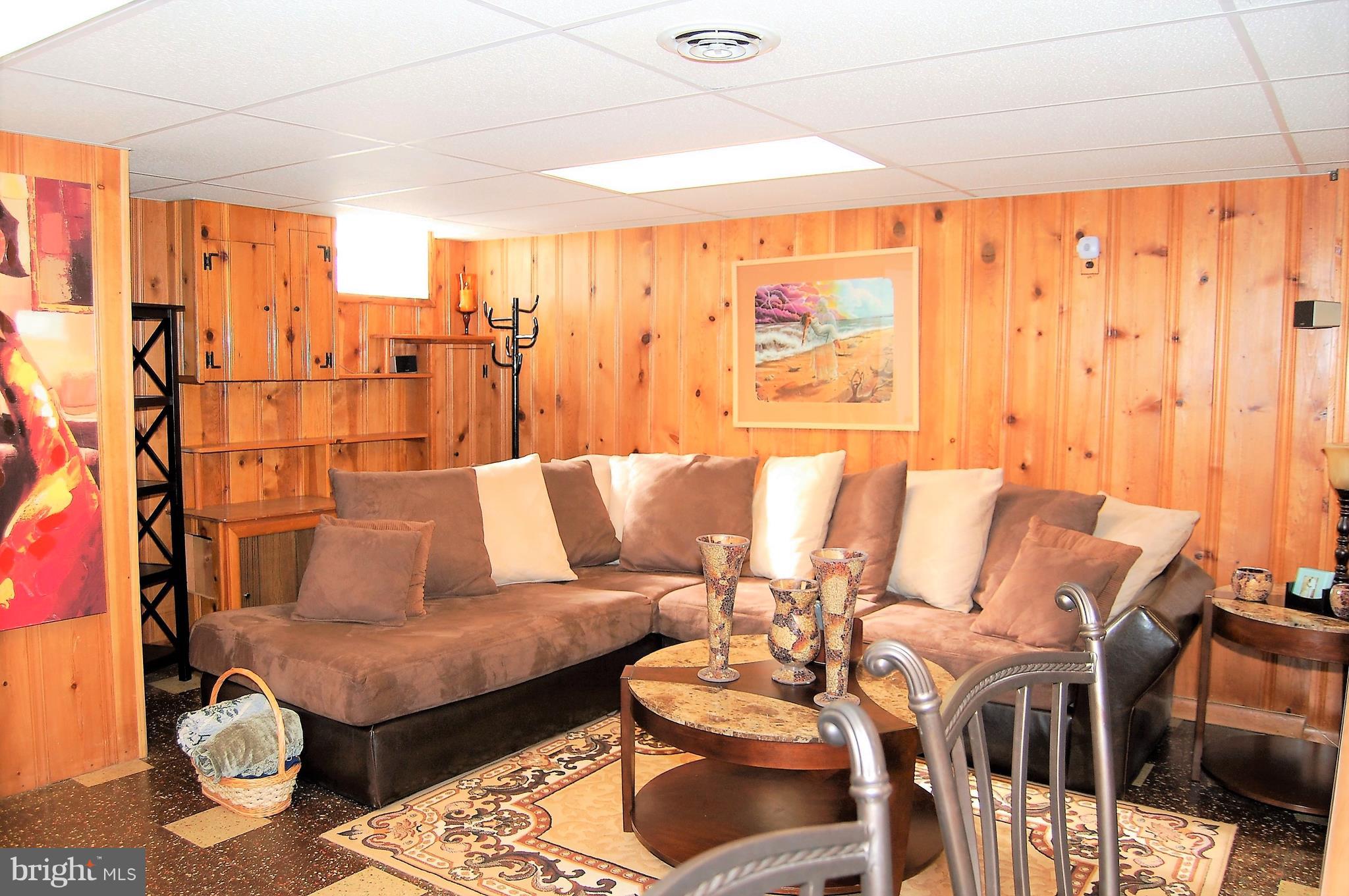 EDMONDSON HEIGHTS - Residential