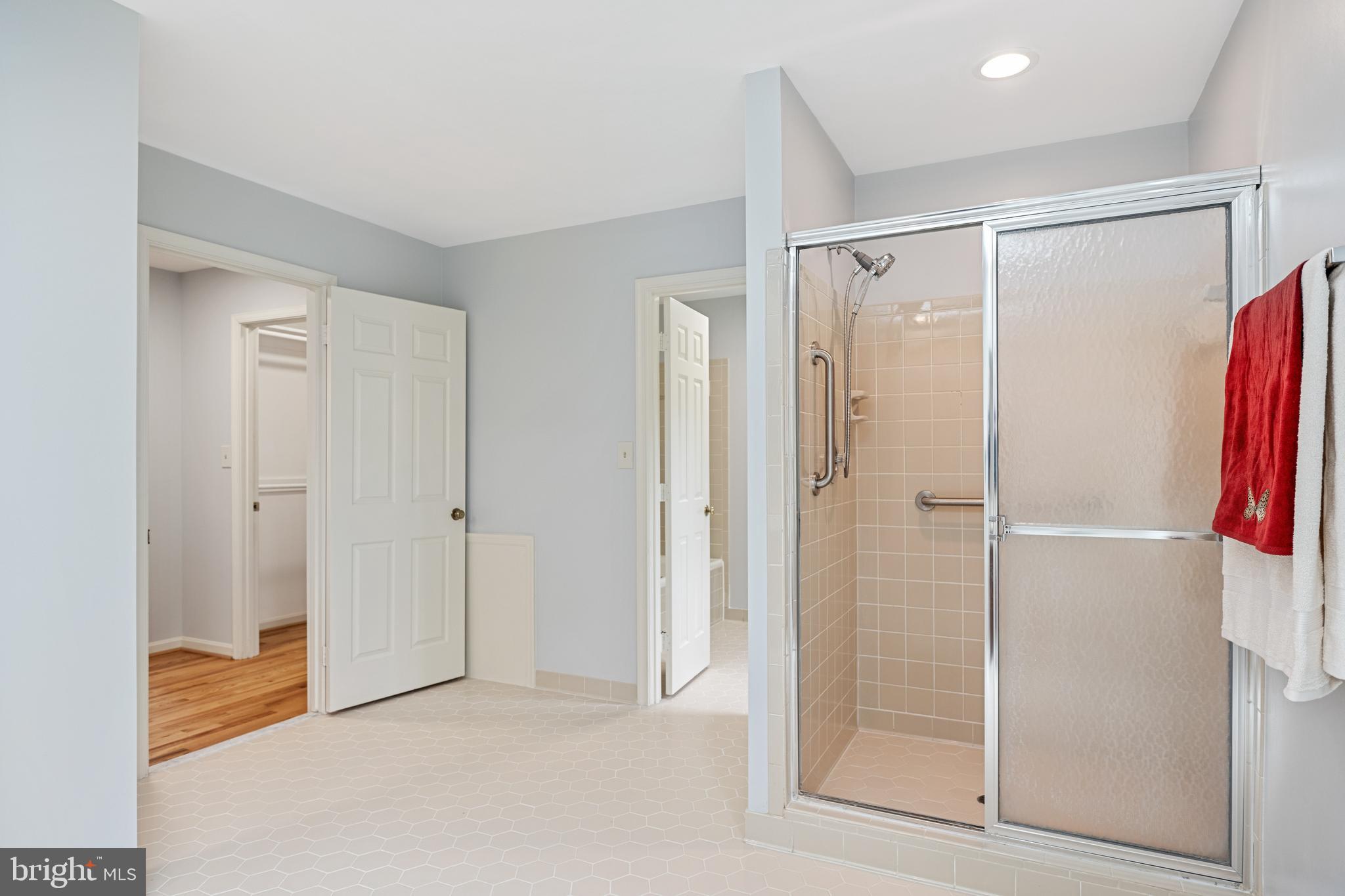 LAKE NORMANDY ESTATES - Residential