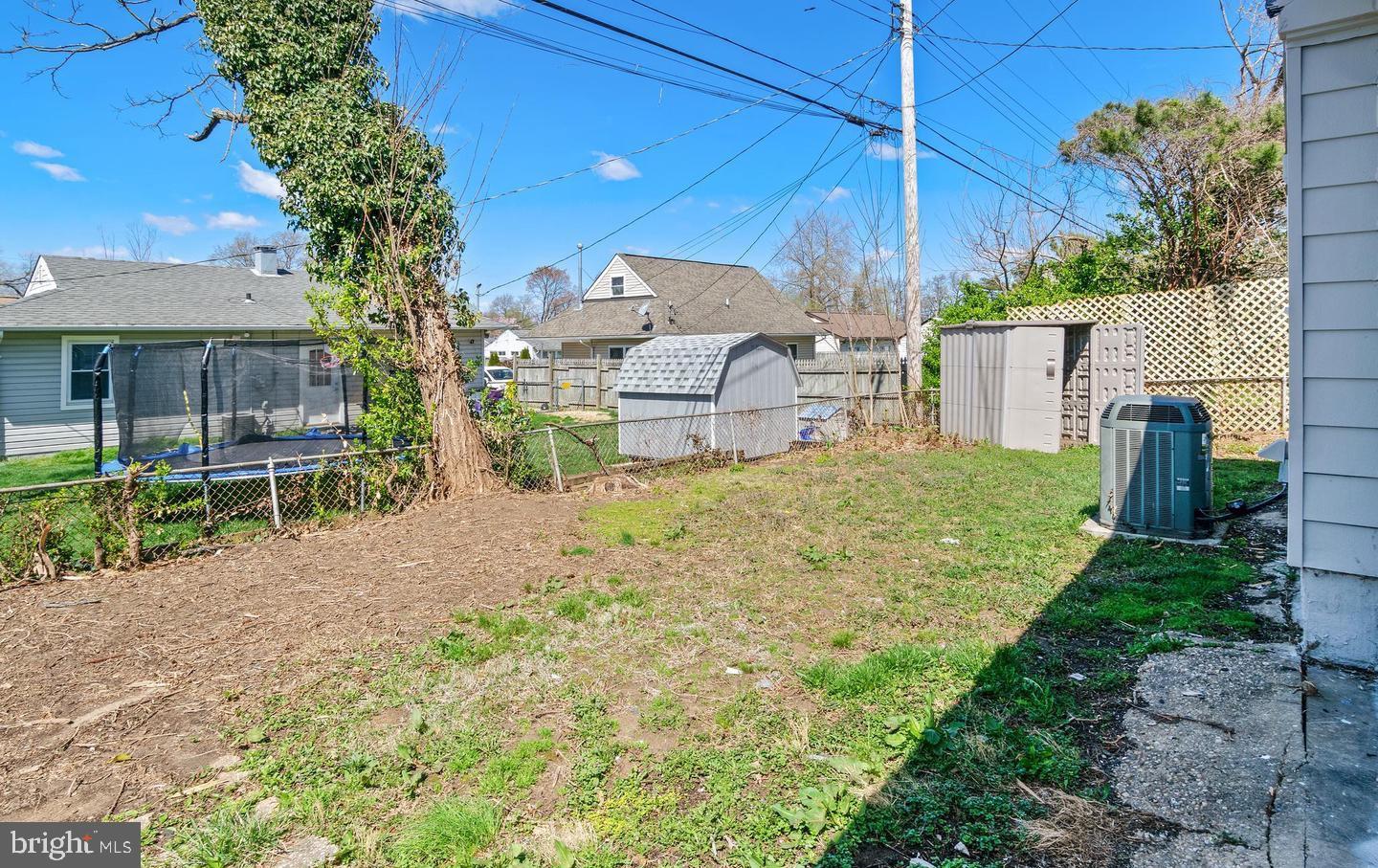 MUNROE GARDENS - Residential