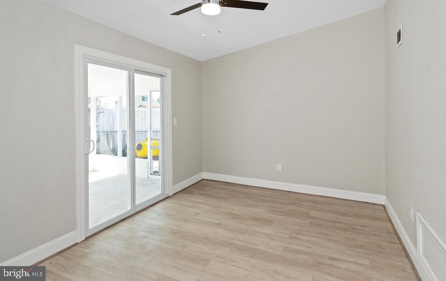 MUNROE GARDENS - Residential