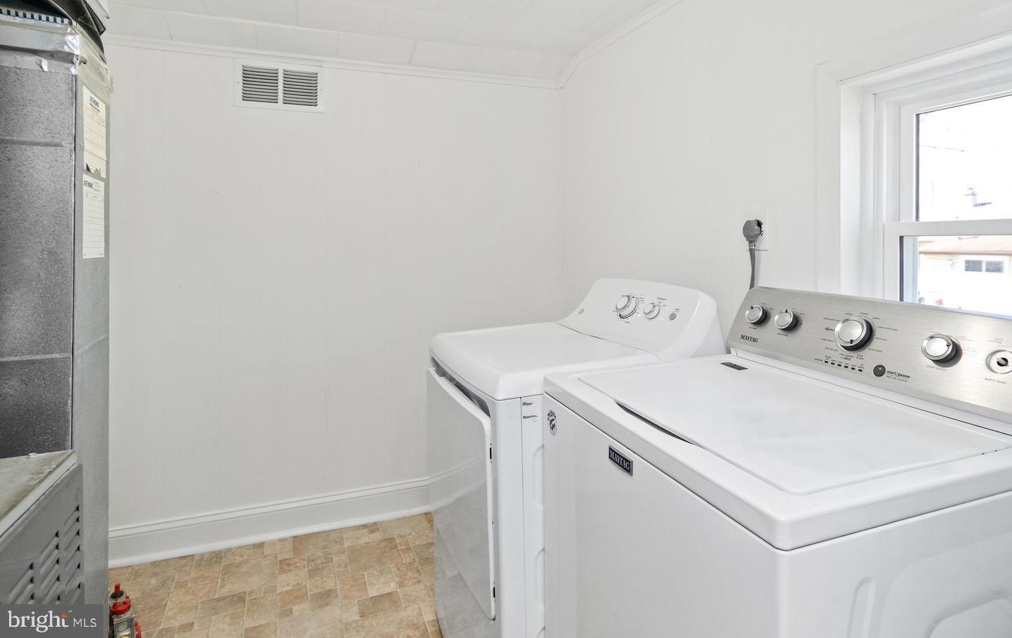 MUNROE GARDENS - Residential