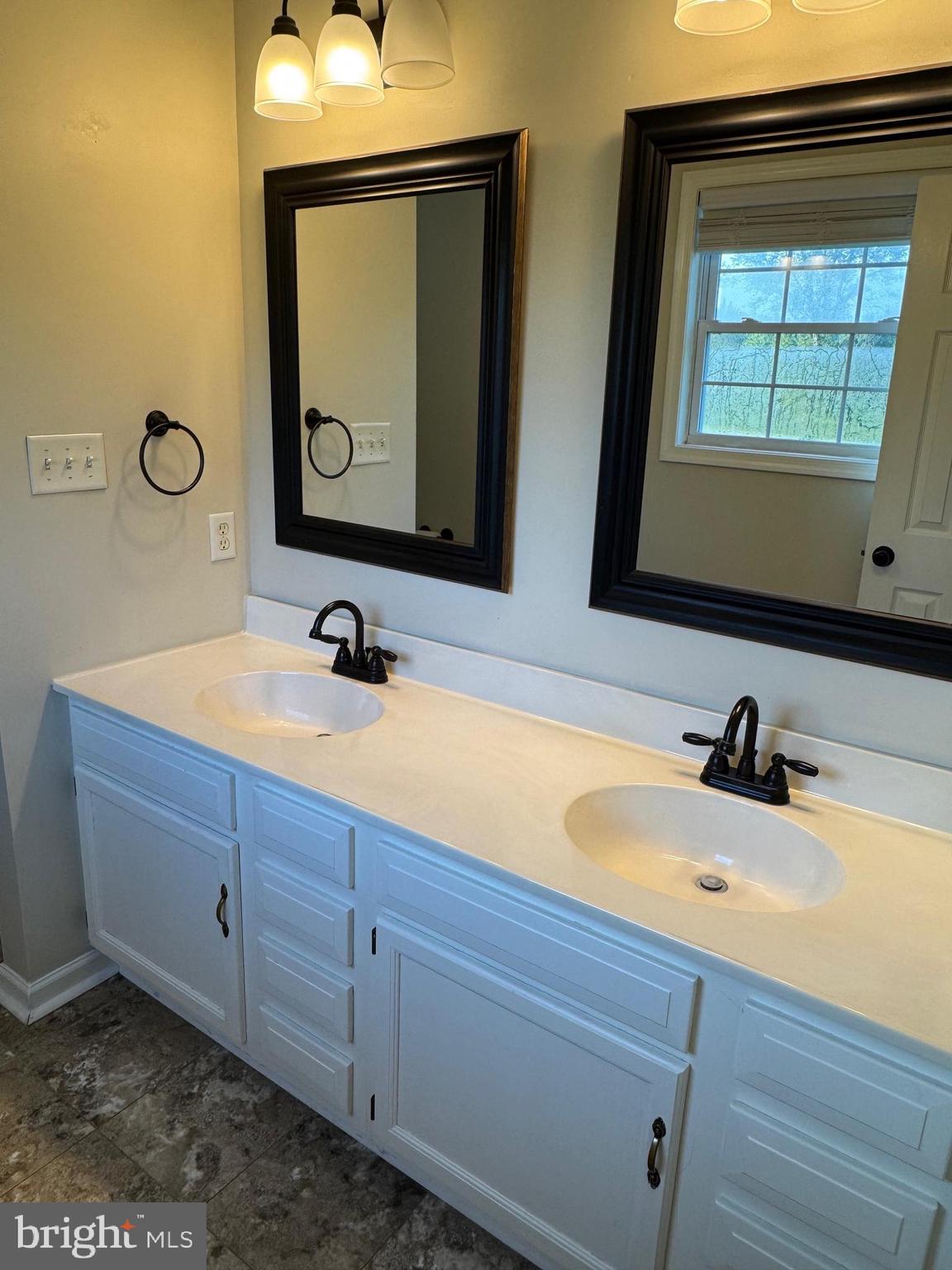 TABLER ESTATES - Residential