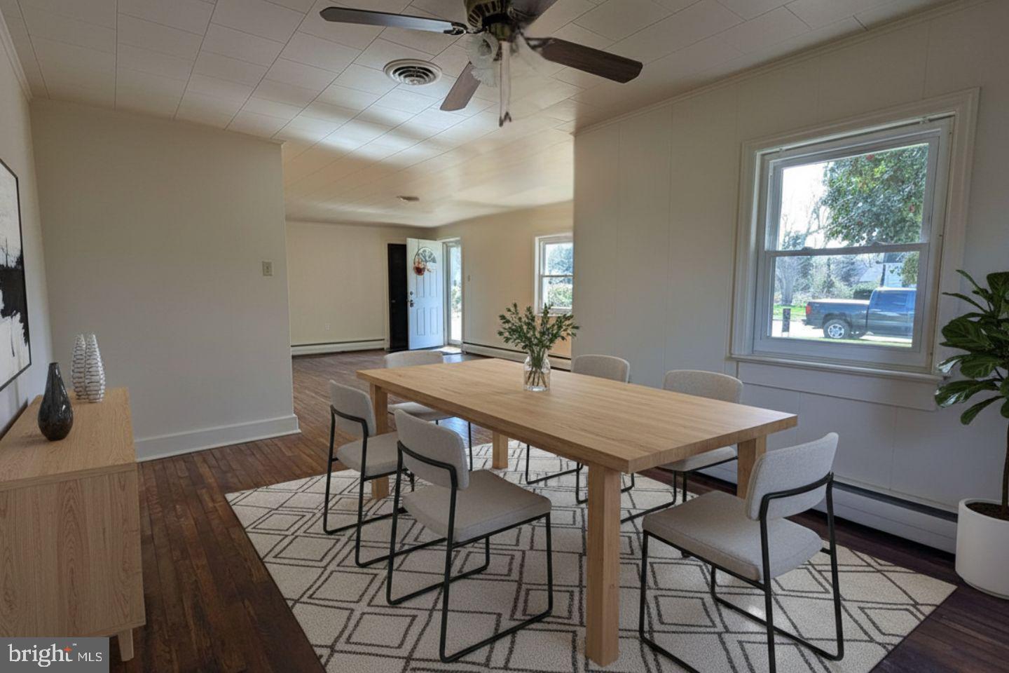 SEAFORD MANOR - Residential