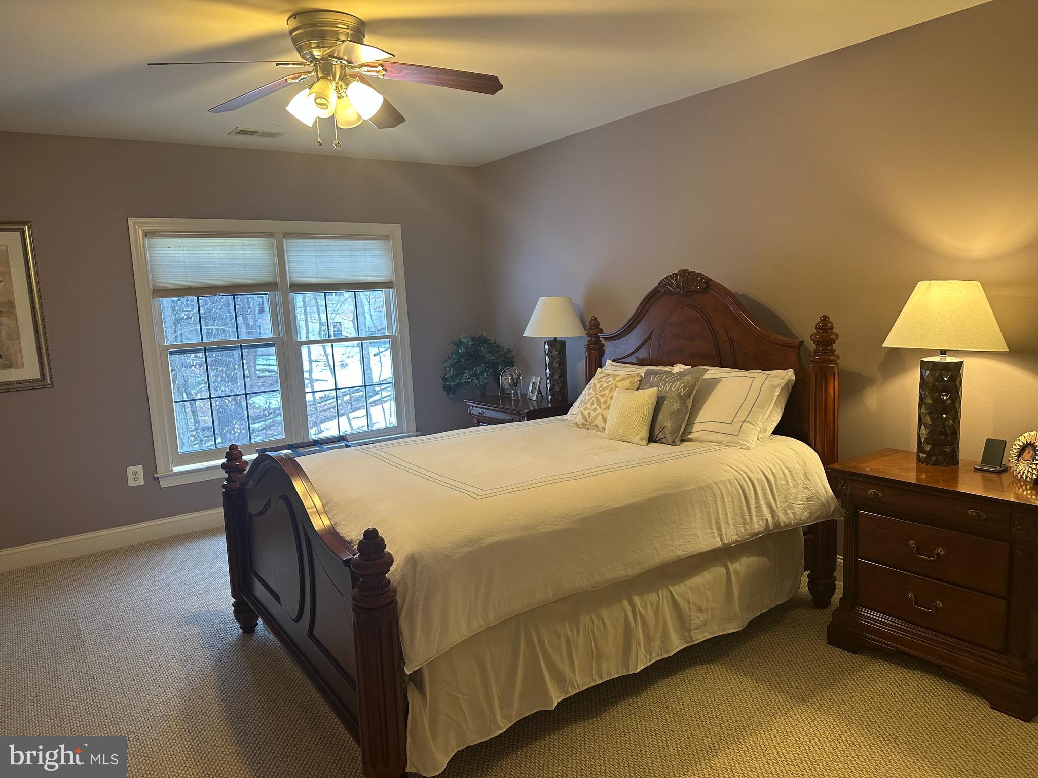 STONEWALL MANOR - Residential