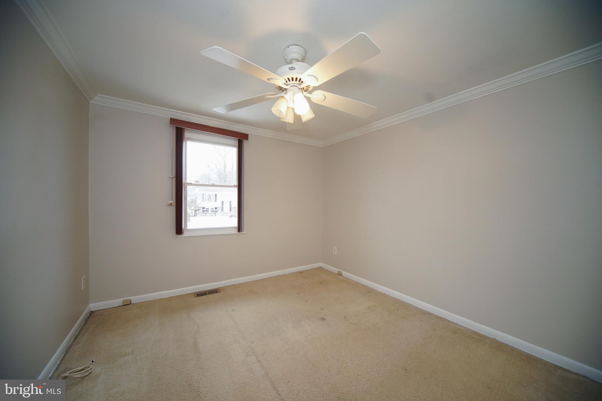 WOODBRIDGE VALLEY - Residential