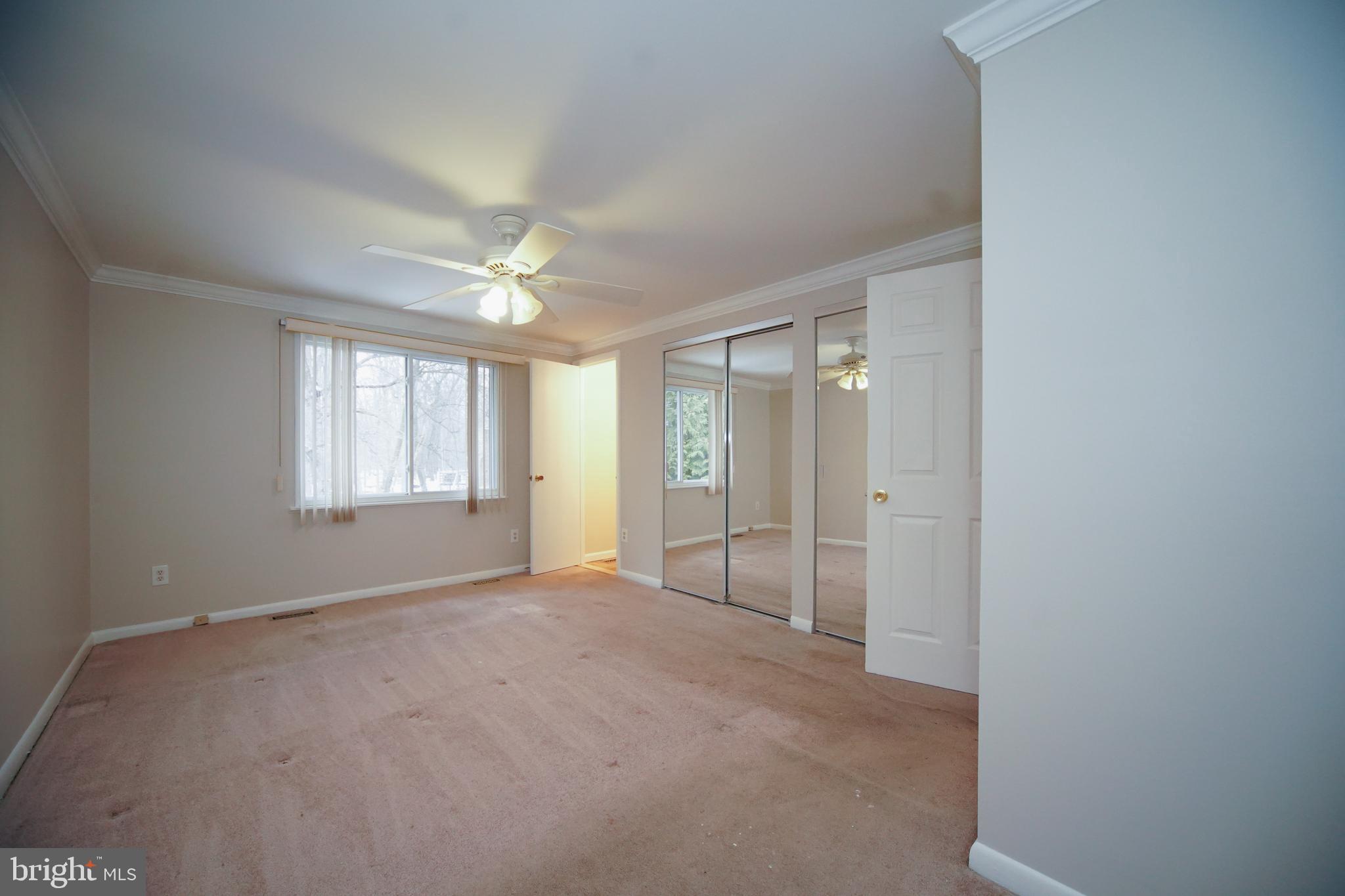 WOODBRIDGE VALLEY - Residential