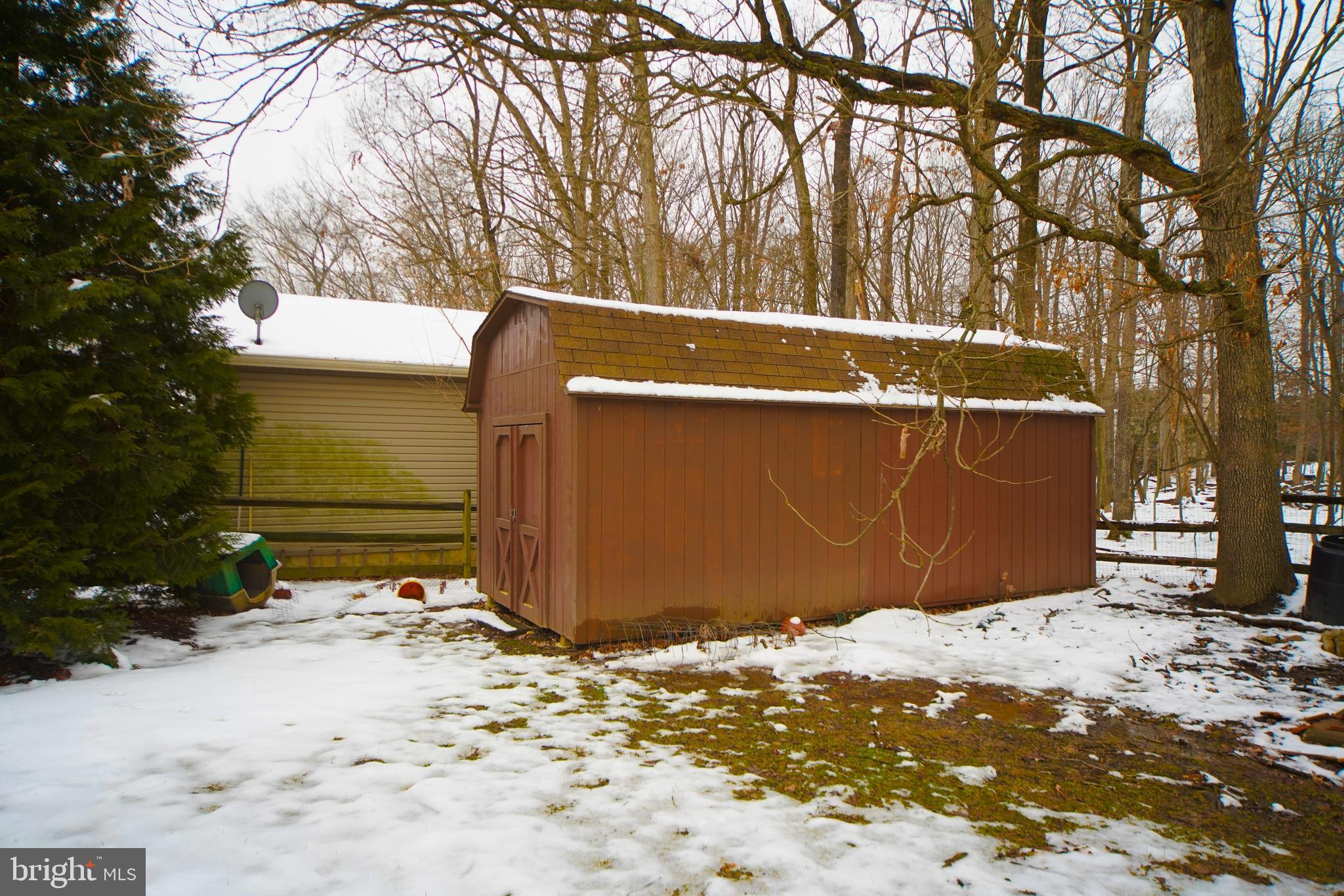 WOODBRIDGE VALLEY - Residential