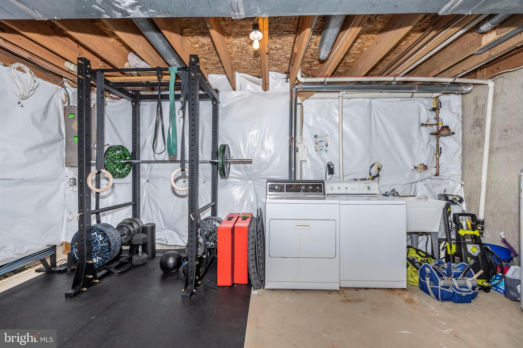 BRIGHTFIELD FARMS - Residential