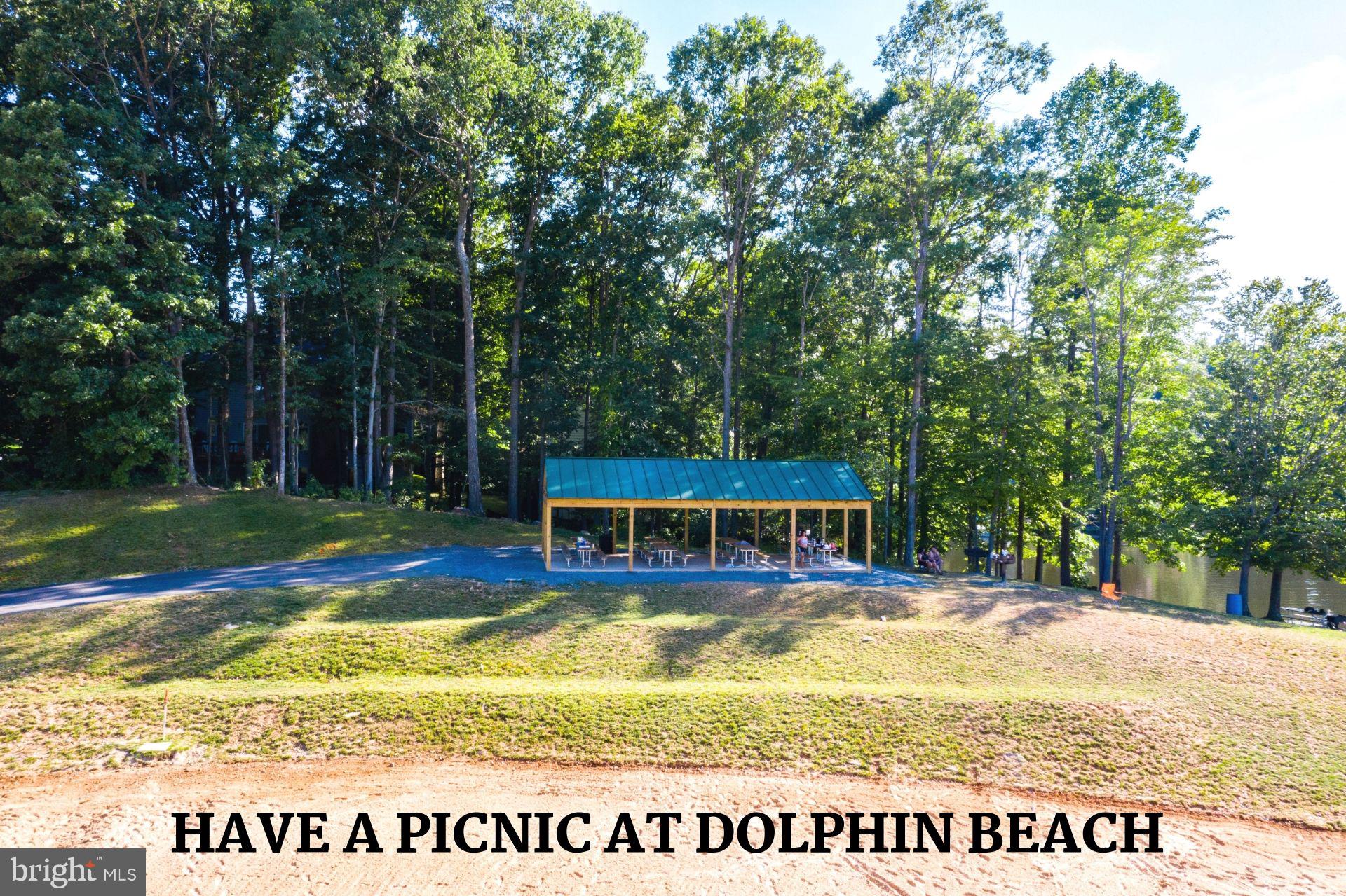 MONTCLAIR ISLAND - Residential