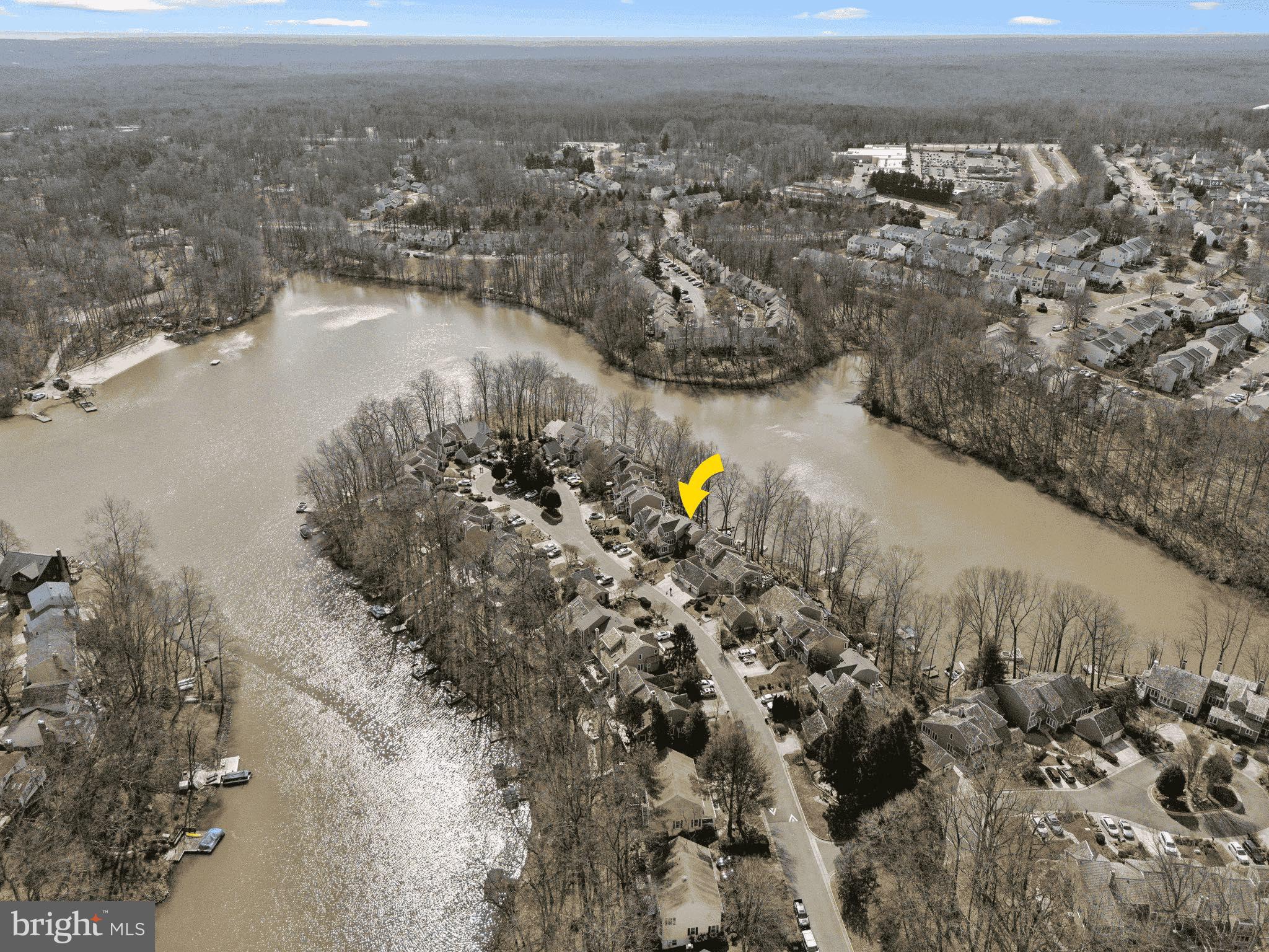 MONTCLAIR ISLAND - Residential