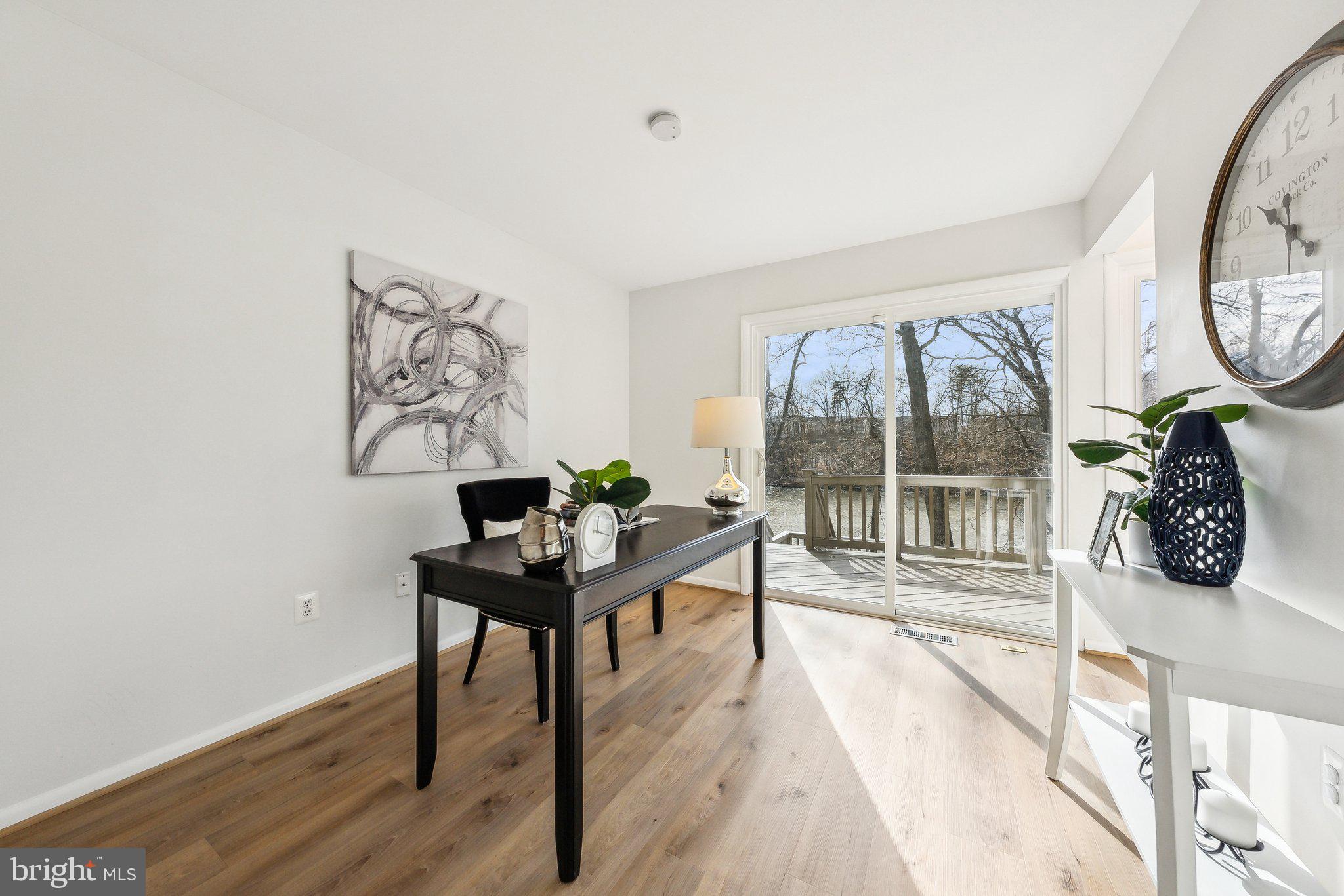 MONTCLAIR ISLAND - Residential