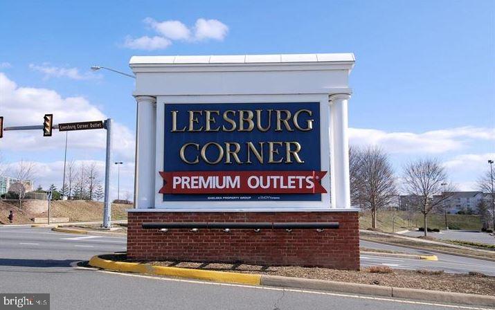 EDWARDS LANDING - Residential