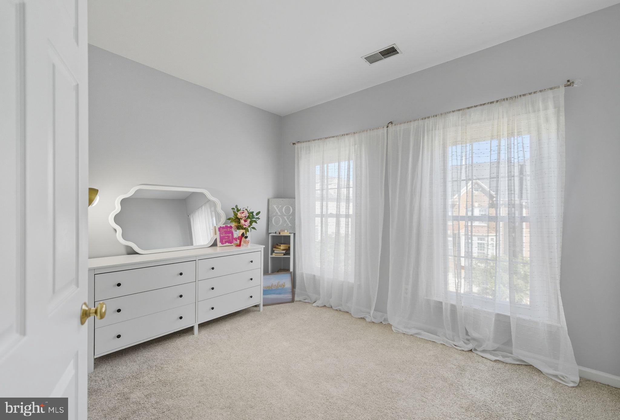 EDWARDS LANDING - Residential