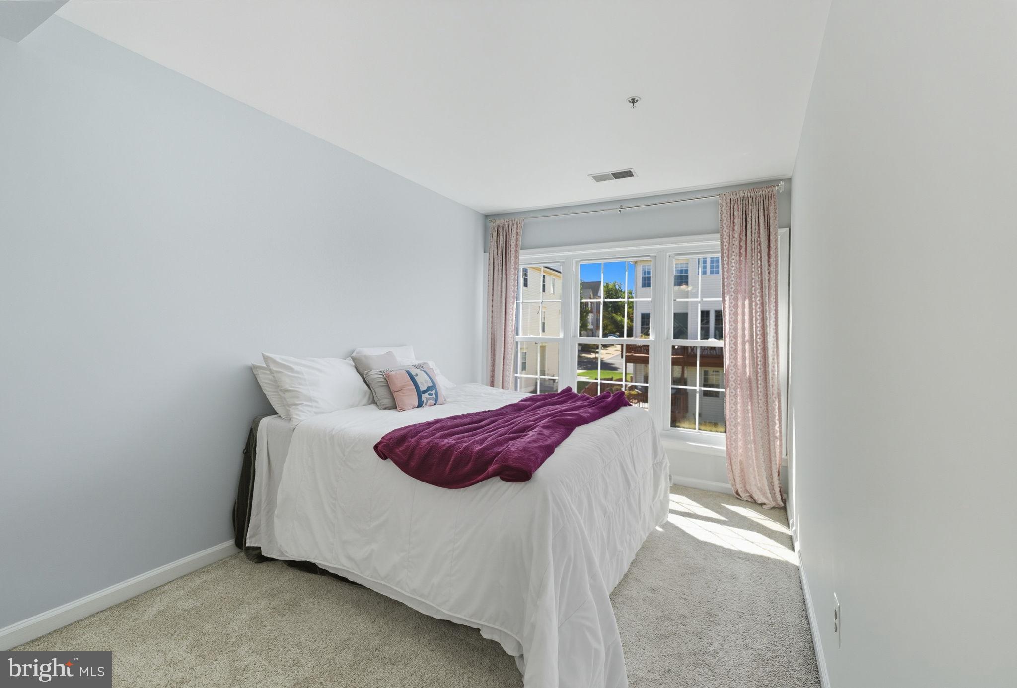 EDWARDS LANDING - Residential