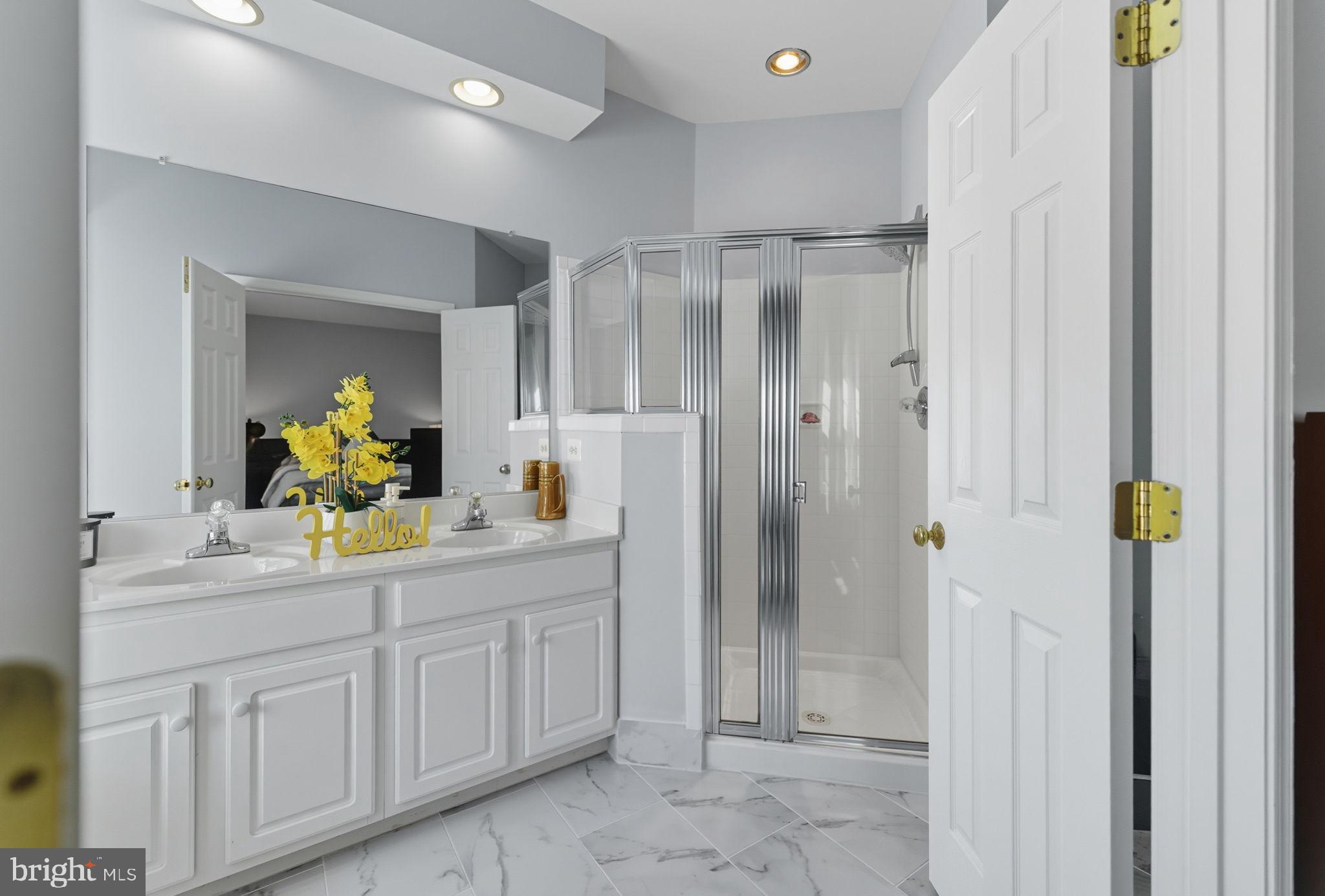 EDWARDS LANDING - Residential