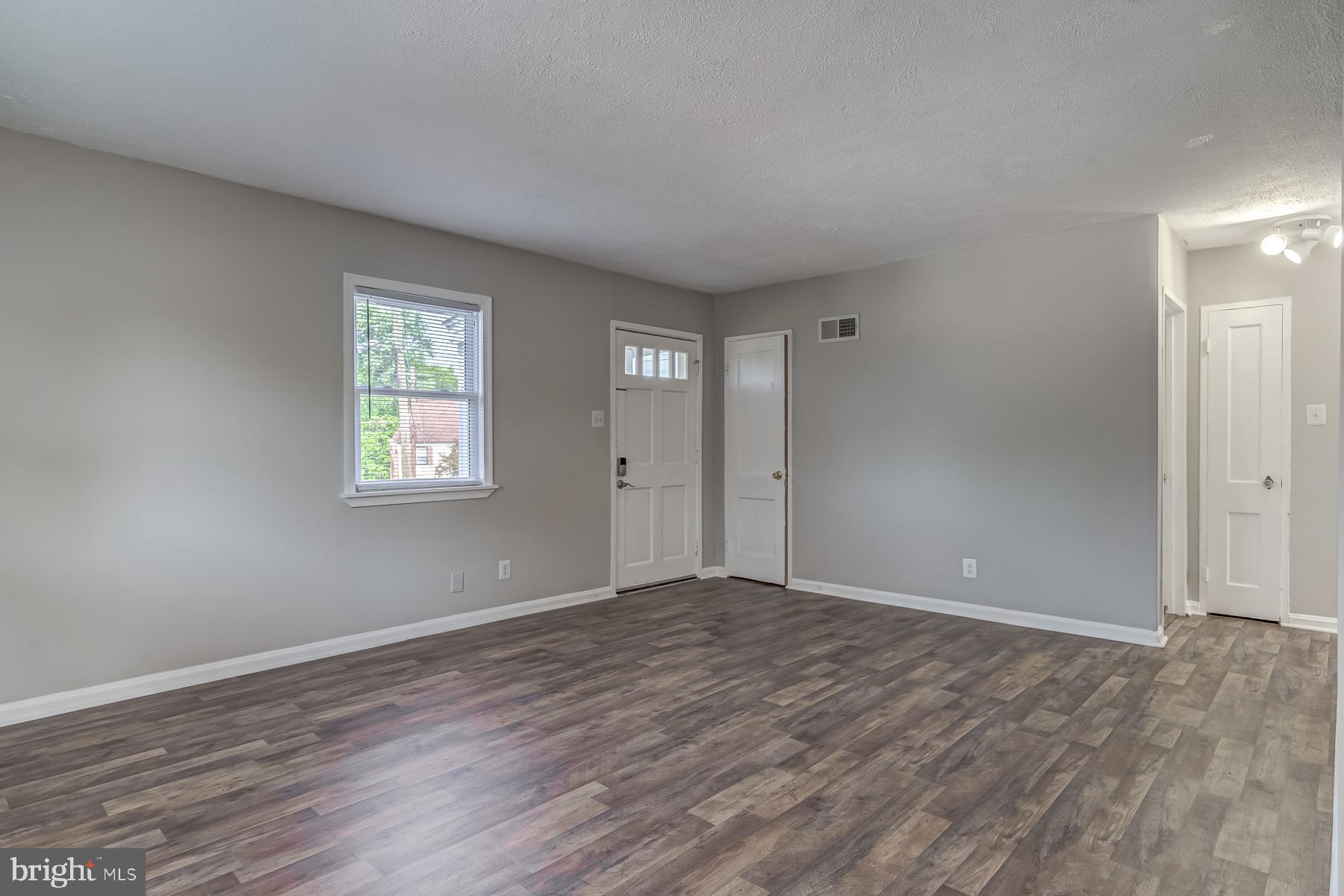 BURGUNDY VILLAGE - Residential Lease