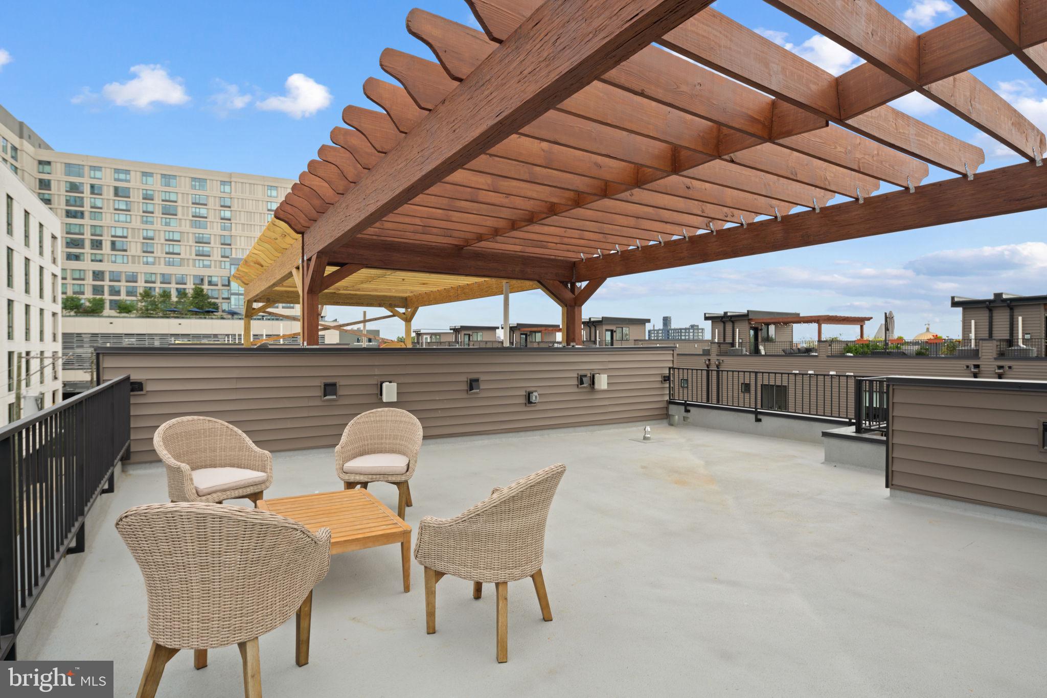 WEST POPLAR - Residential