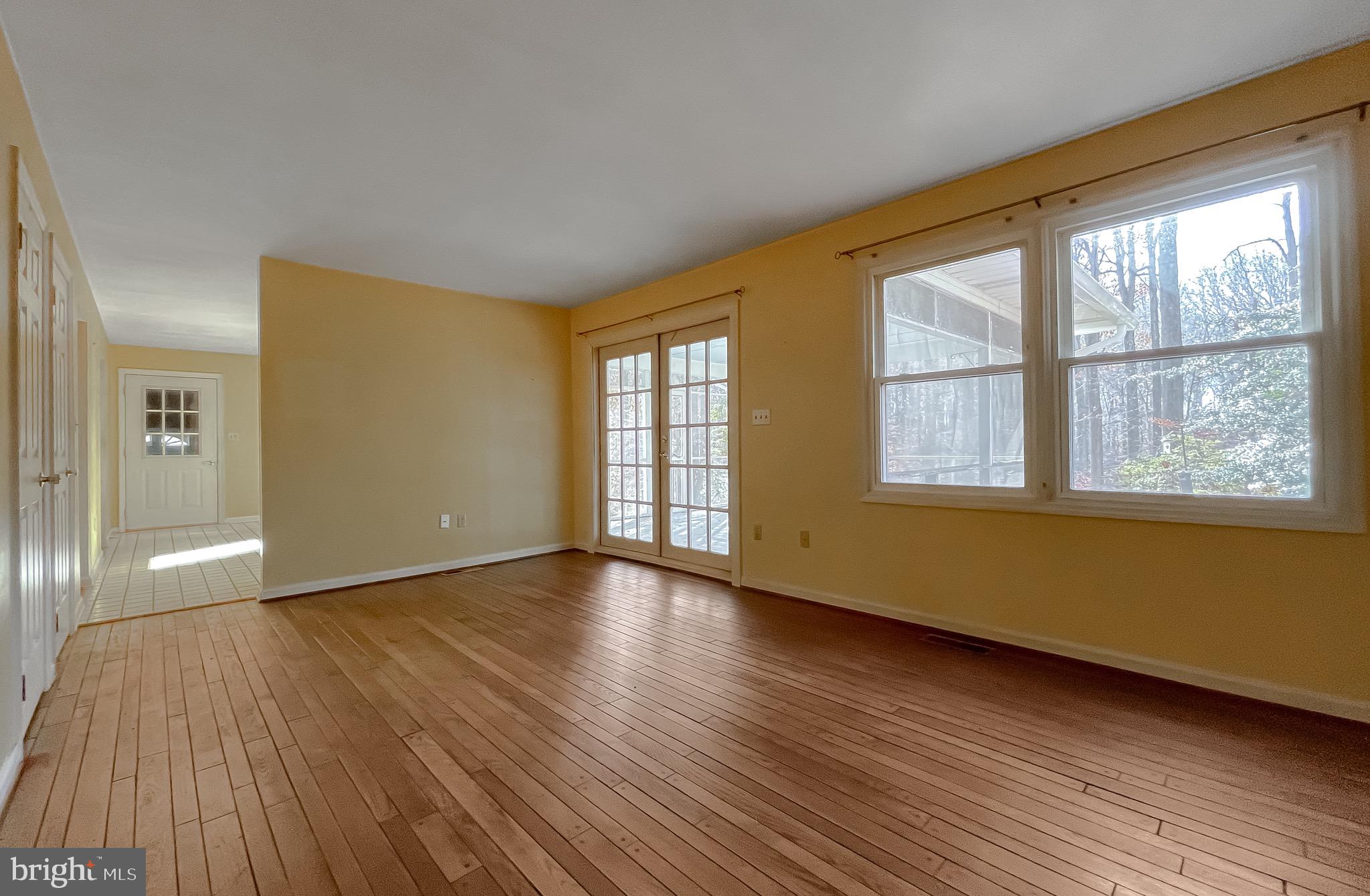 TANGLEWOOD TOWNHOMES - Residential