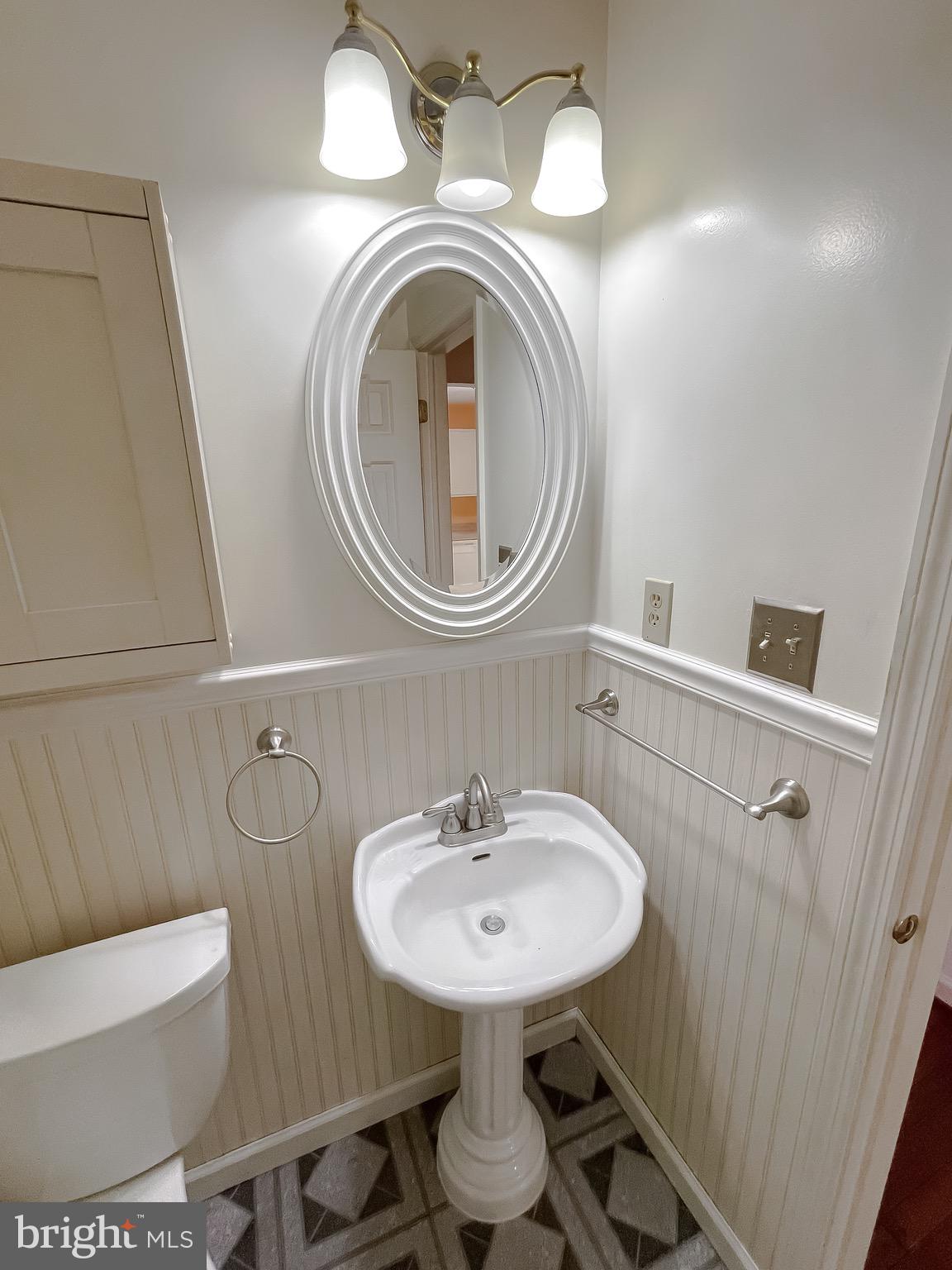 1270 HOLLYBERRY COURT