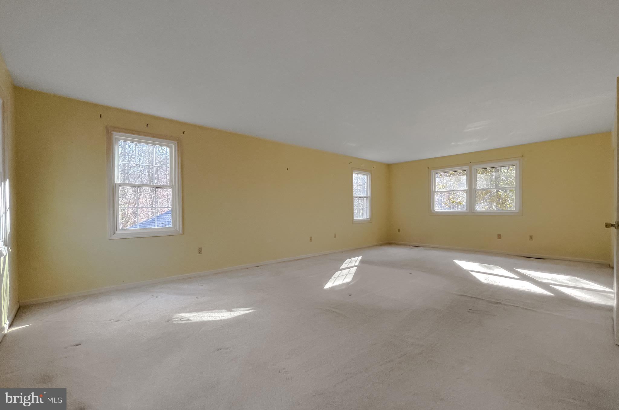 TANGLEWOOD TOWNHOMES - Residential