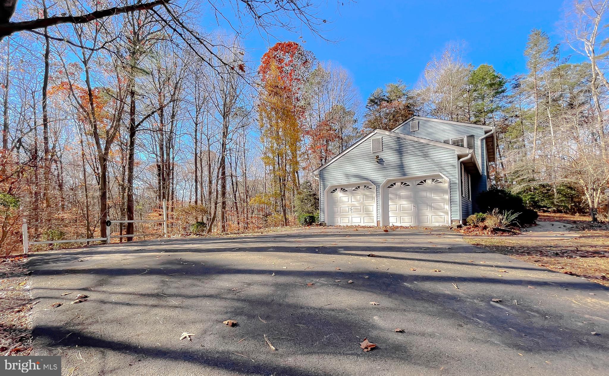 TANGLEWOOD TOWNHOMES - Residential