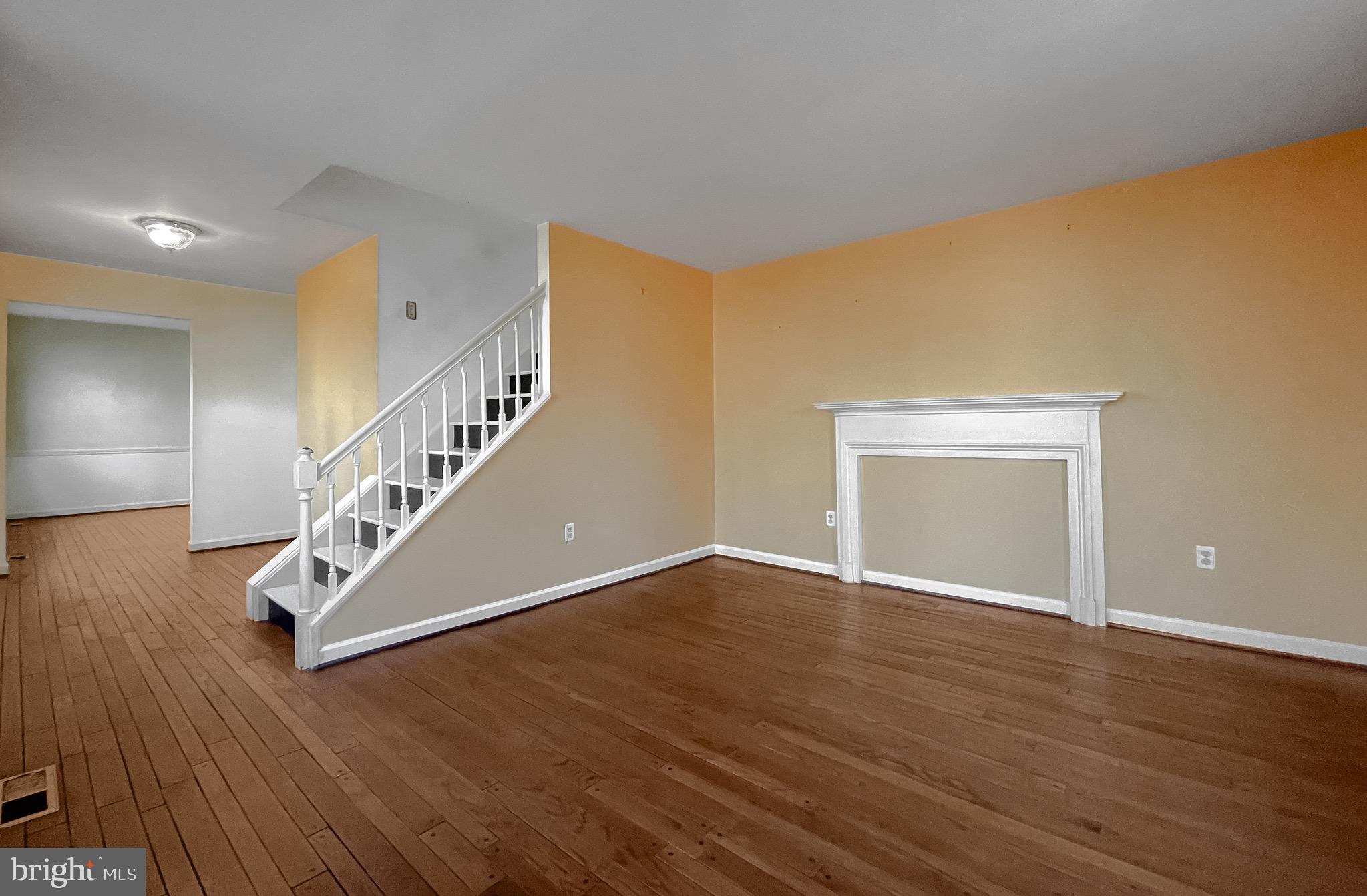 TANGLEWOOD TOWNHOMES - Residential