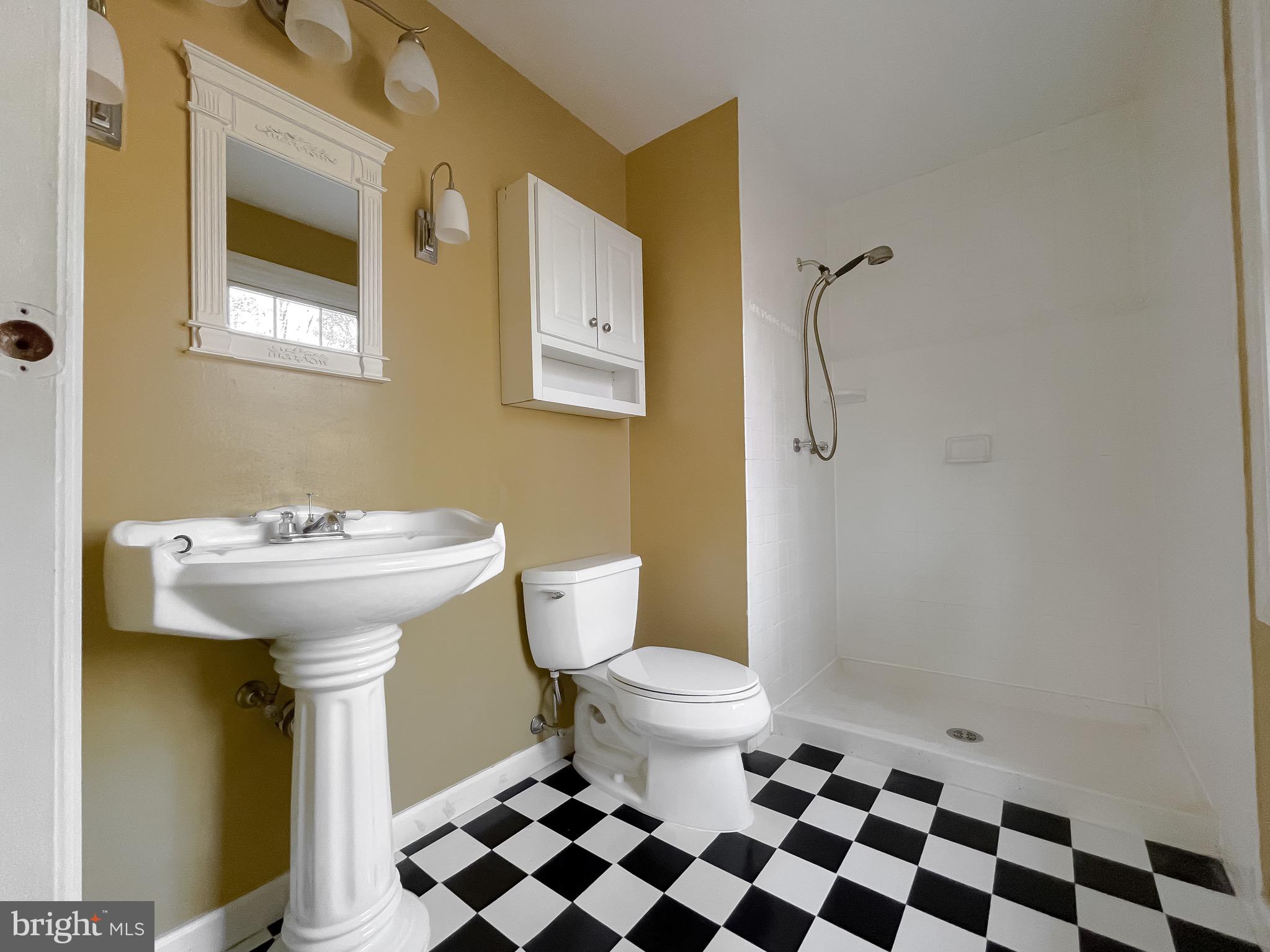 TANGLEWOOD TOWNHOMES - Residential