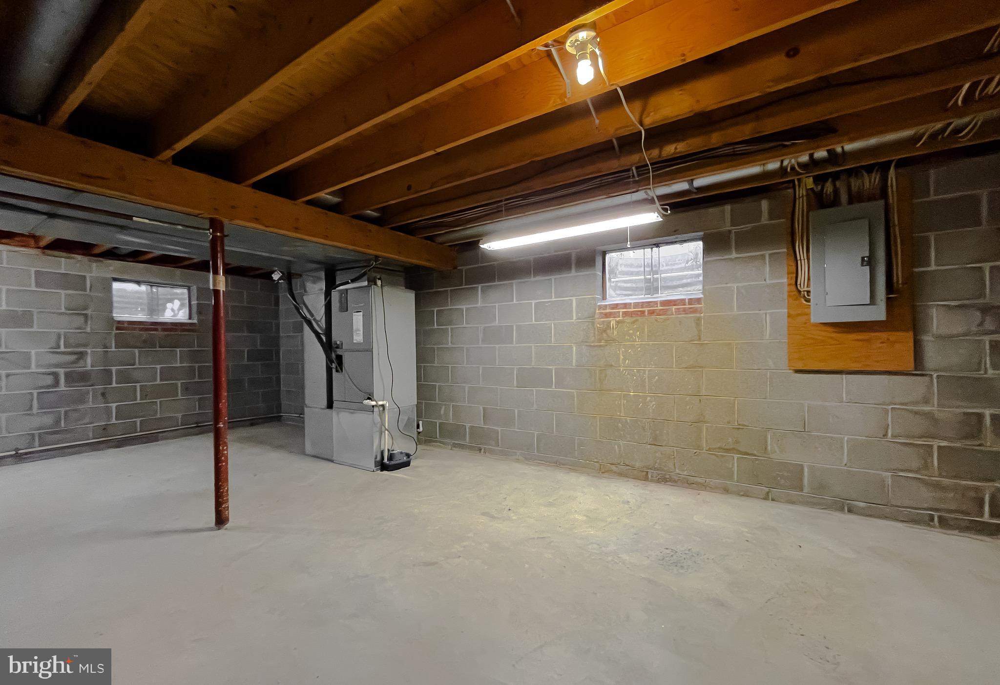 TANGLEWOOD TOWNHOMES - Residential