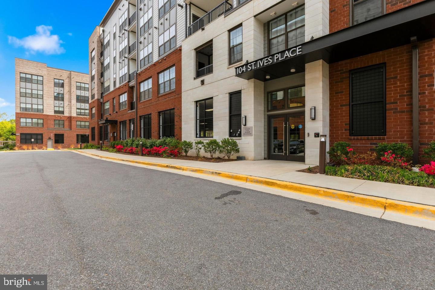 104 SAINT IVES PLACE 401