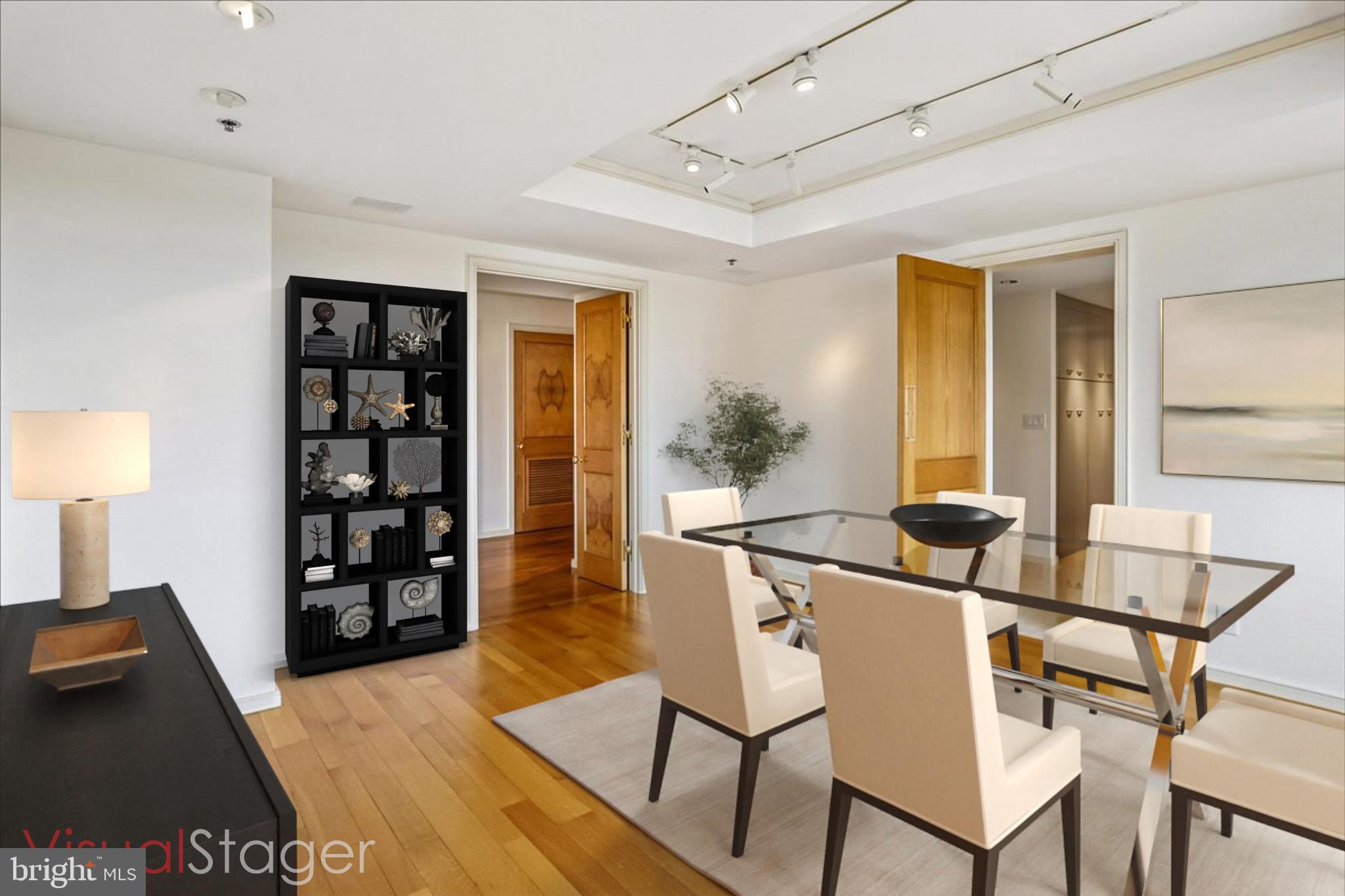 SOMERSET HOUSE - Residential