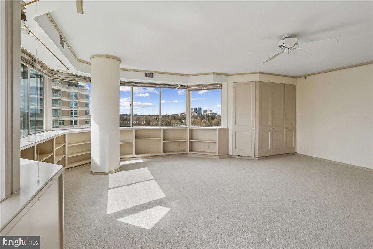 SOMERSET HOUSE - Residential