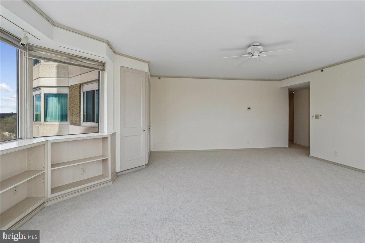 SOMERSET HOUSE - Residential