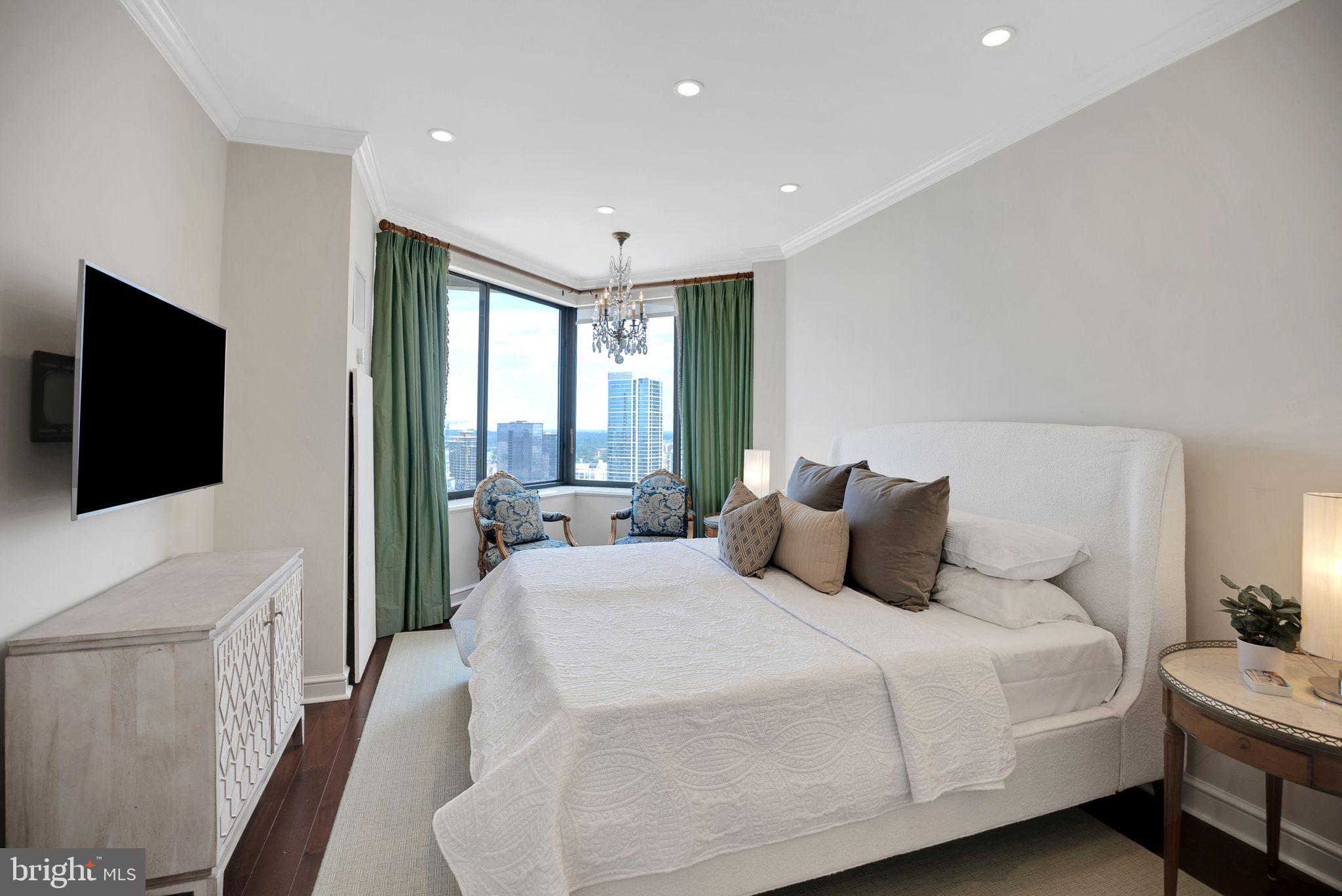 RITTENHOUSE SQUARE - Residential